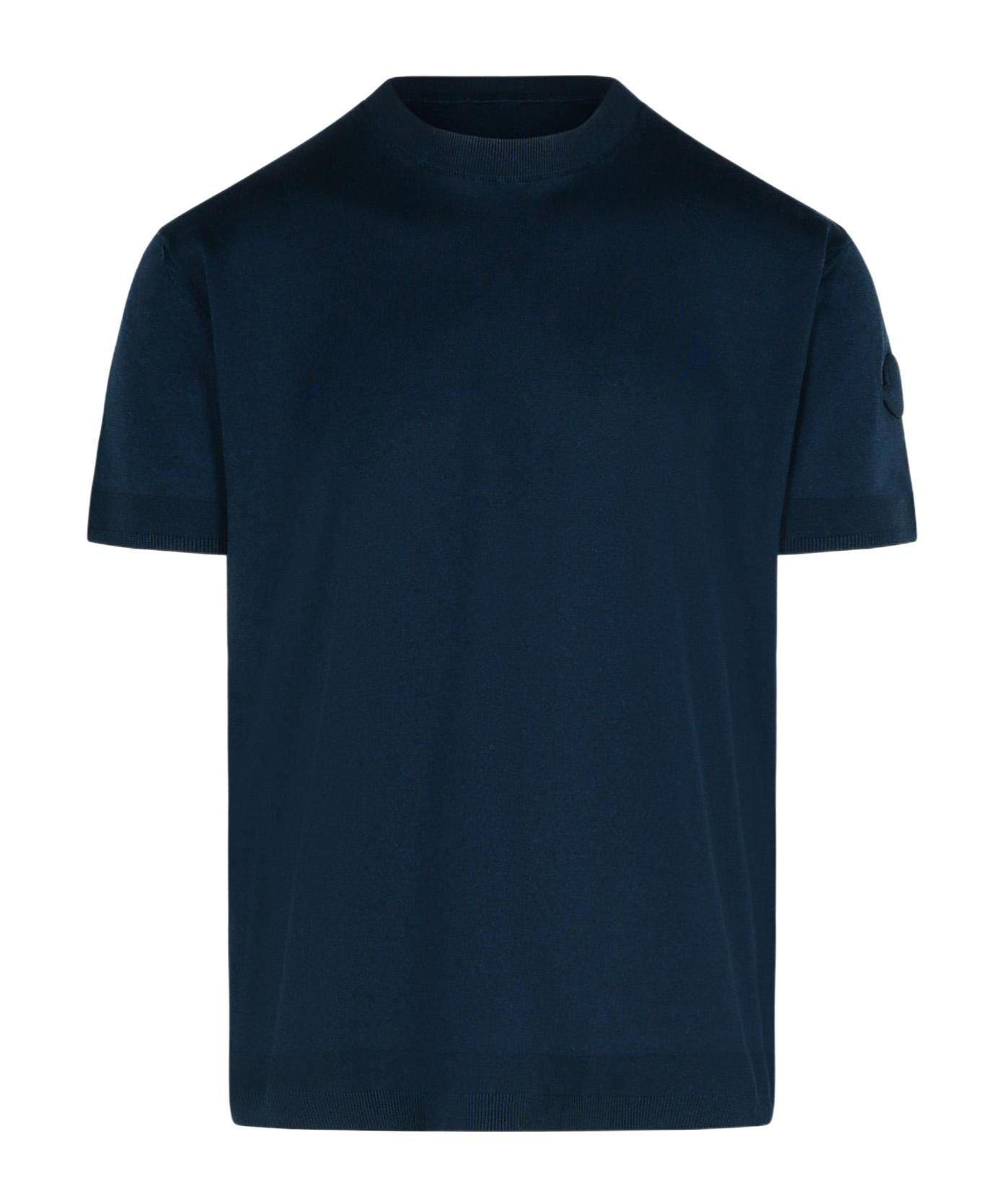 Moncler T-shirts for Men | Online Sale up to 33% off | Lyst