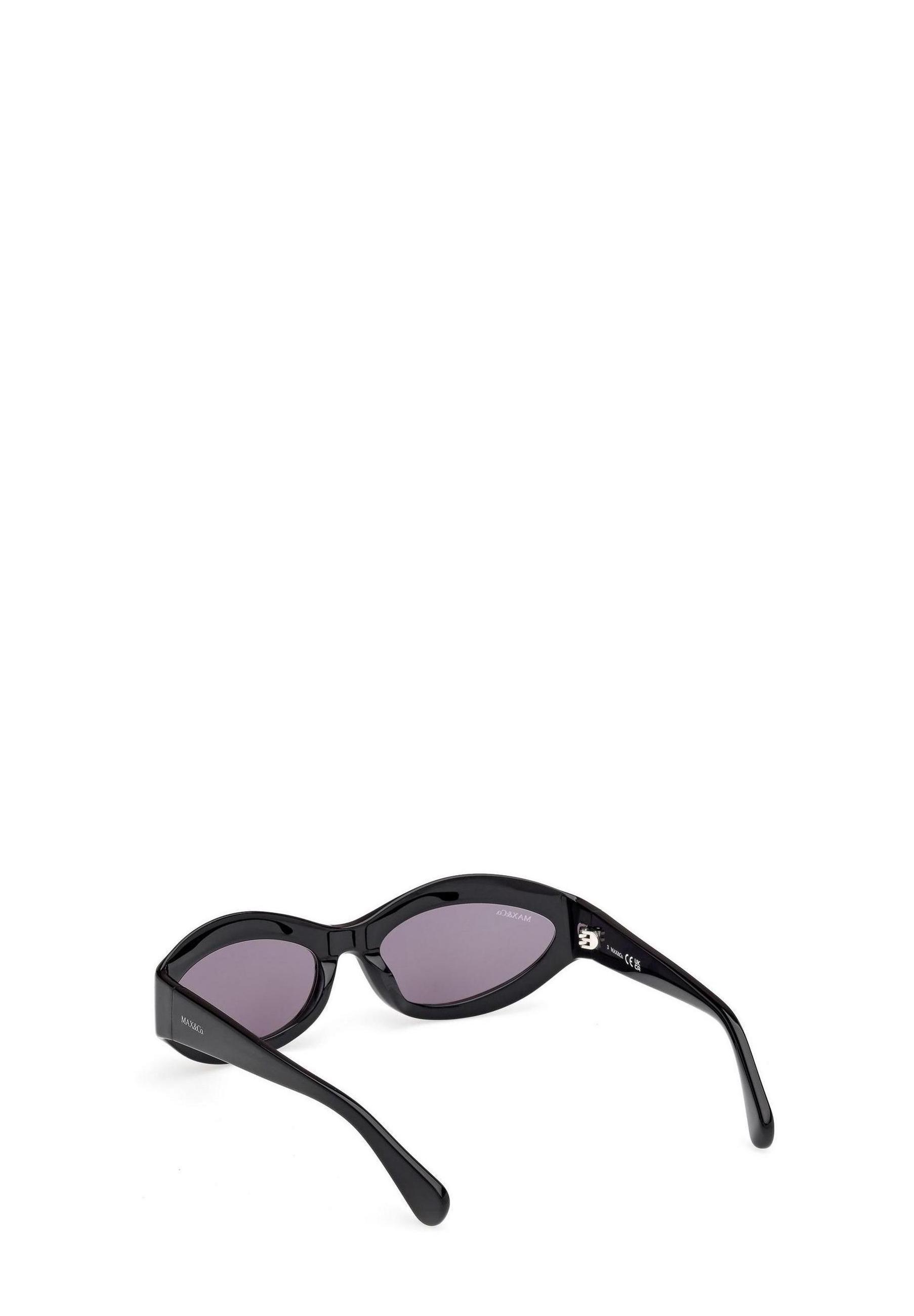 Max & Co. Black and White Striped Cat-Eye Sunglasses with Reddish-Pink Lens Vince Camuto VC964 Cat Eye Sunglasses Women main image 2