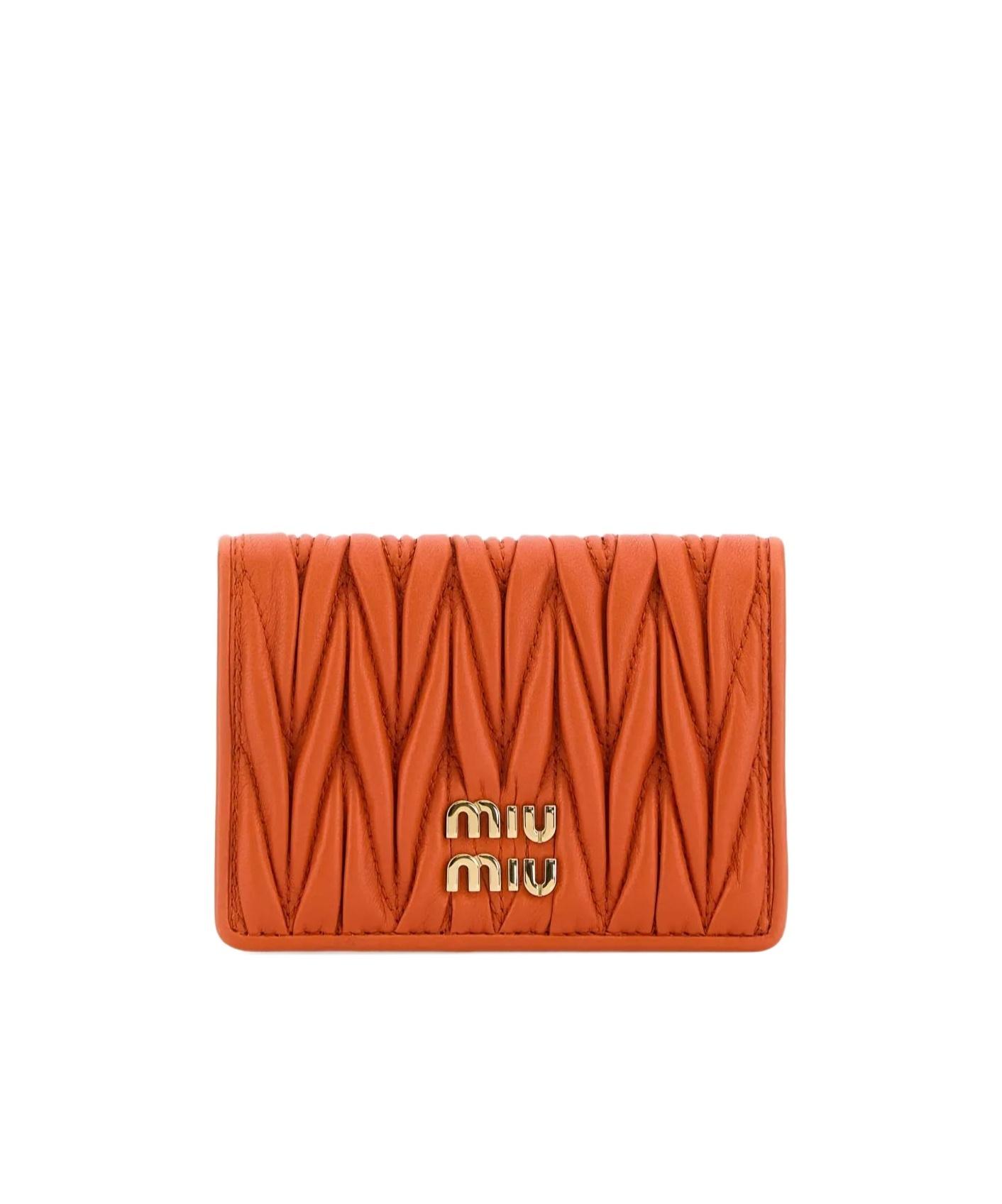 折りたたみ財布 MiuMiu [Miu Miu] 24FW Matelasse card wallet (5MC103 2FPP F09 Powder Pink Matelassé Nappa Leather Card Holder | Miu Miu