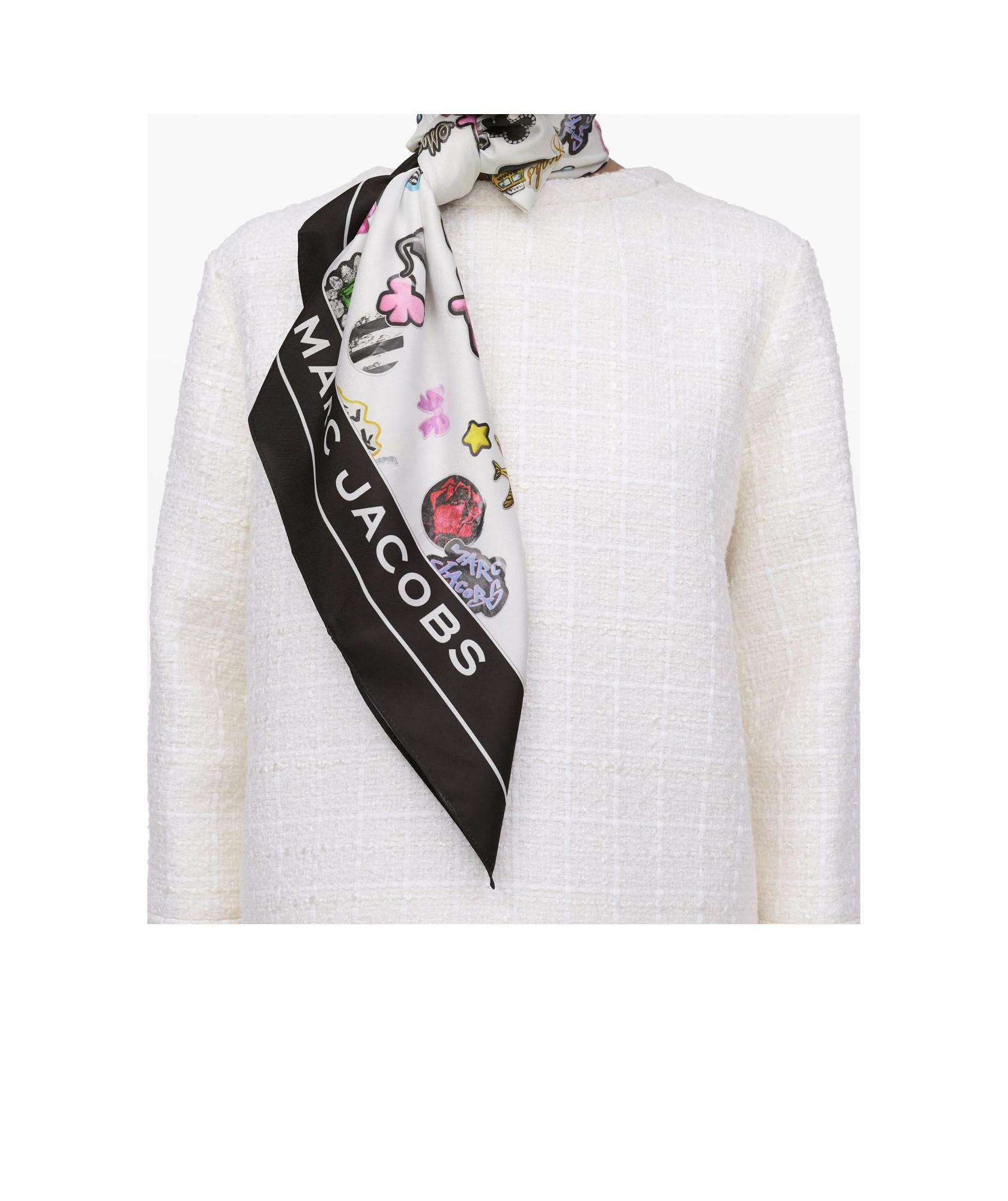 ★MARC JACOBS★ STICKER PRINT SCARF WHITE MULTI 27687291_57909848_1000.jpg
