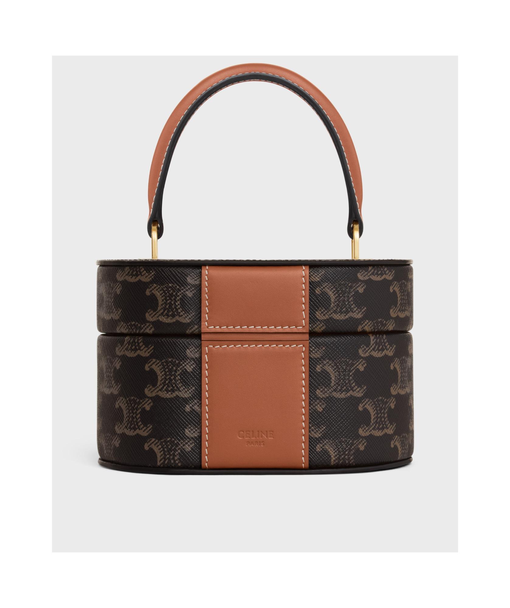 ハンドバッグ TRIOMPHE OVAL BOX IN TRIOMPHE CANVAS AND CALFSKIN Celine Triomphe Oval Box in Black | Lyst