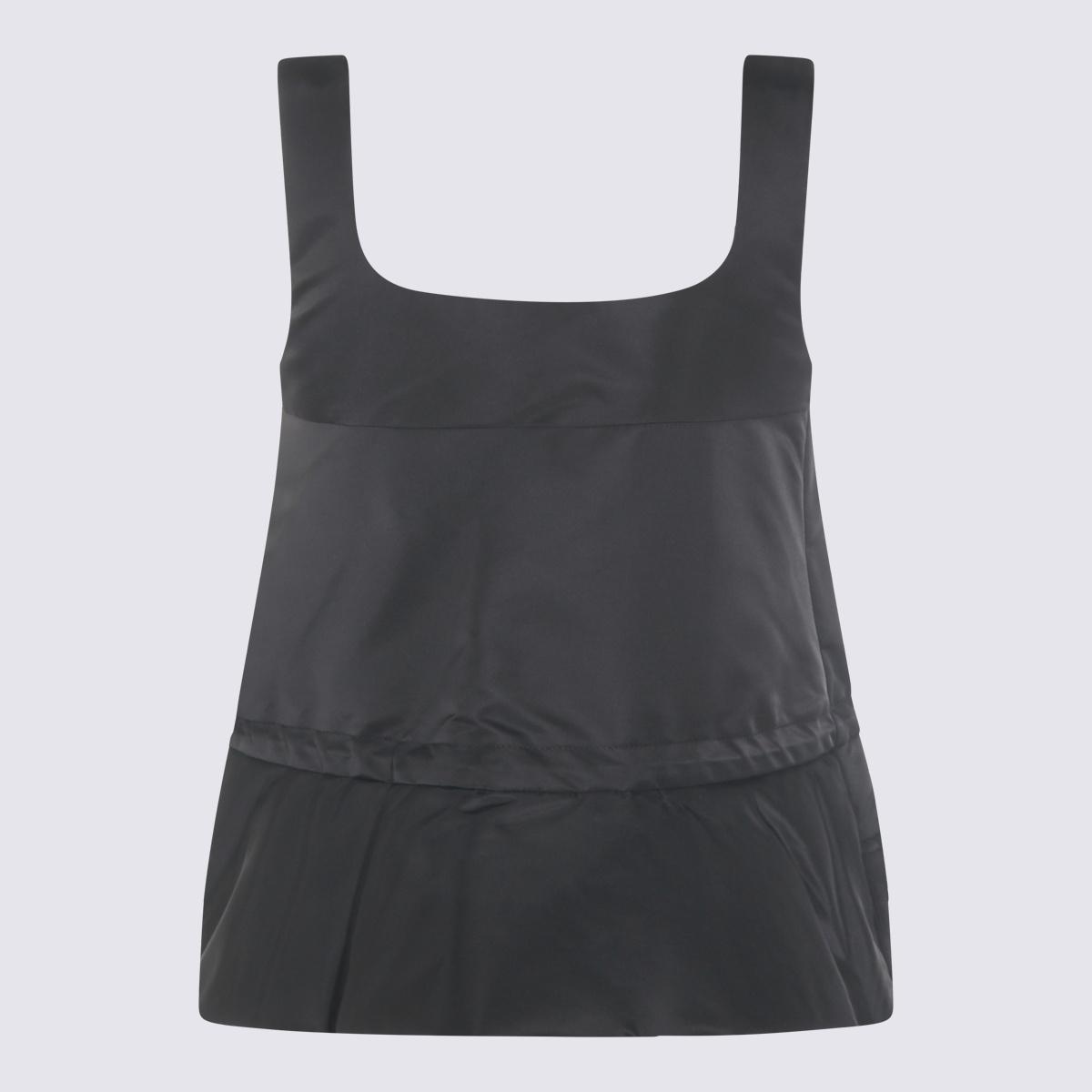 Sacai Sleeveless and tank tops for Women | Online Sale up to