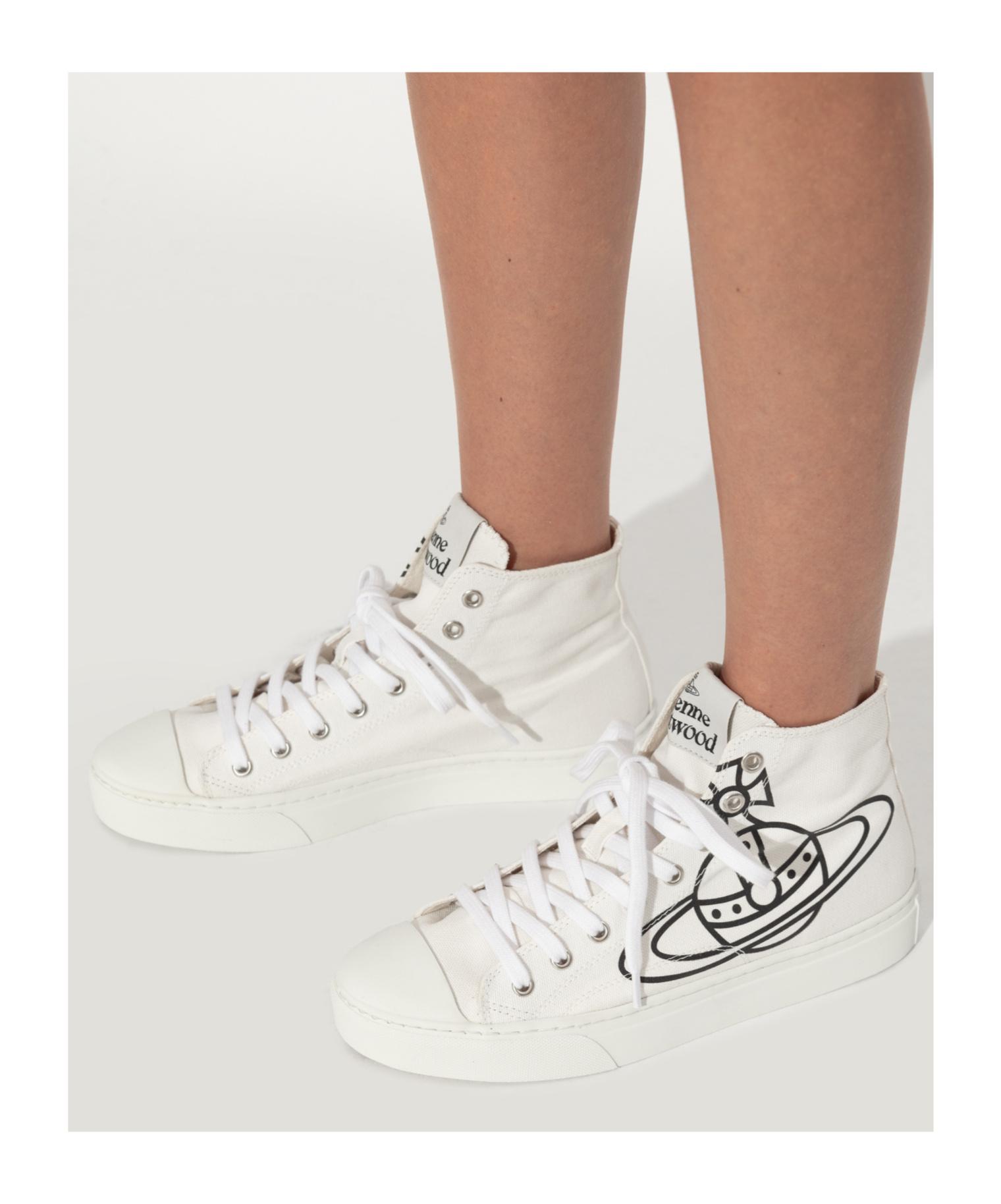 vivienne-westwood-A401-Lace-Up