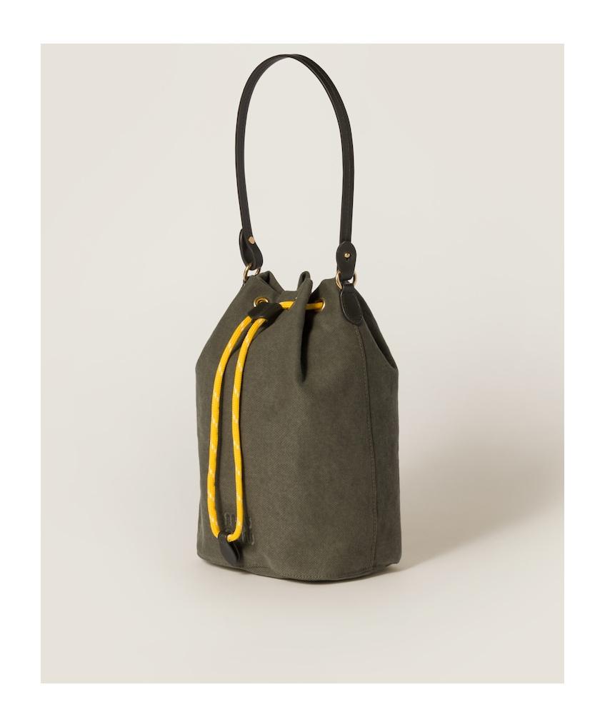 MiuMiu＊Leather bucket bag レザー バケットバッグ＊送料込 送料無料》 MIU MIU Leather bucket bag (MiuMiu/バッグ・カバン