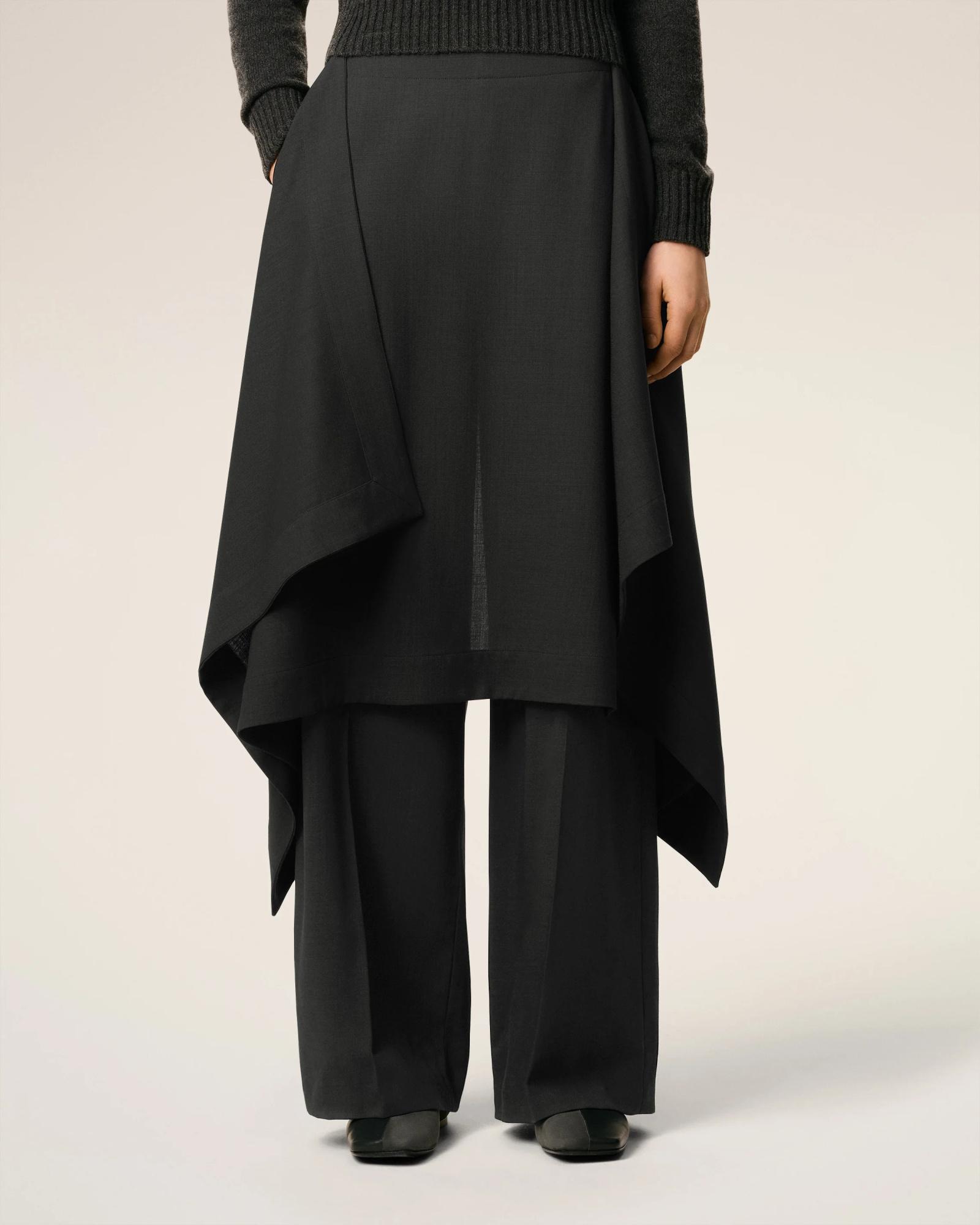 スカート Ami High-Waisted Pleated Skirt With Frayed Edge Ami High-Waisted Pleated Skirt With Frayed Edge | THE LIST