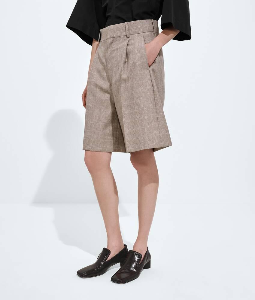 パンツ BOTTEGA VENETA ACTIONPAINTING SHORTS 38 Bottega Veneta Shorts for Women | Online Sale up to 60% off | Lyst