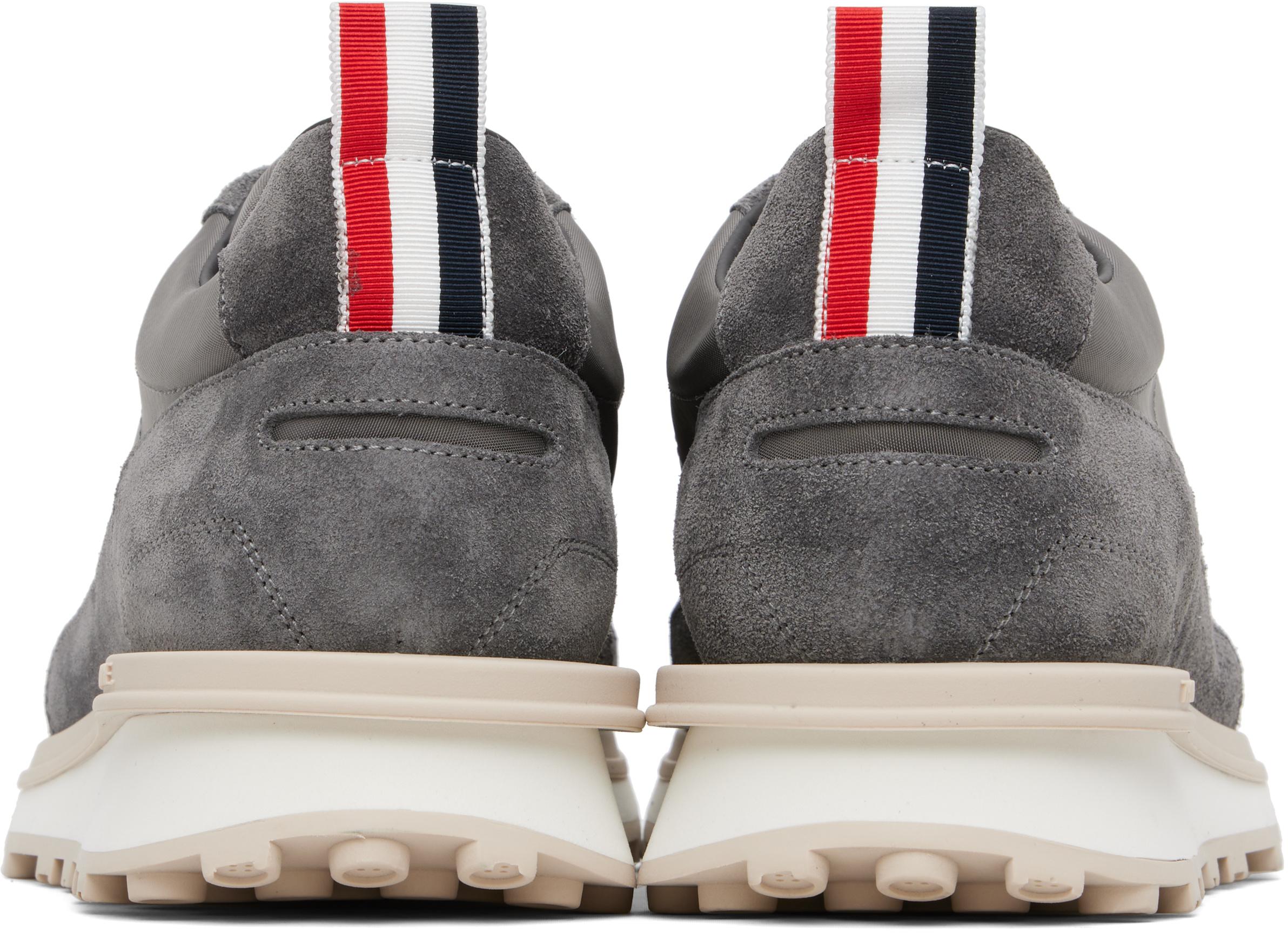 スニーカー THOM BROWNE Men Sneakers Grey MFD261AF0057 035 Thom Browne Outlet: Tech Runner sneakers in wool felt - Grey