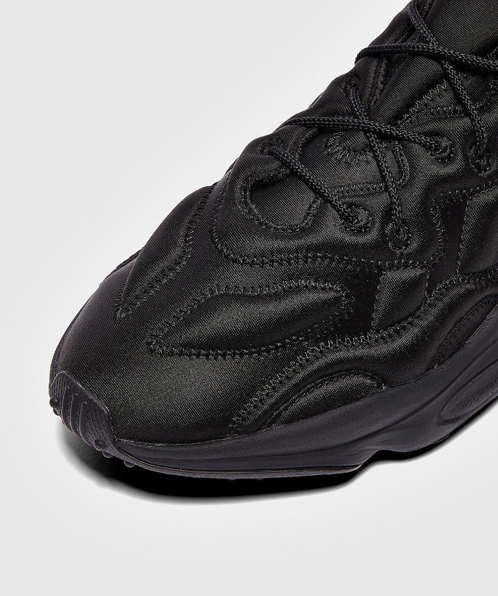 adidas ozweego tech black