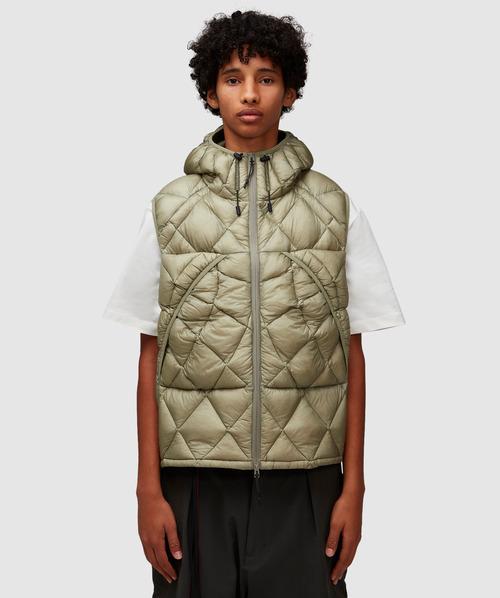 ROA Light Down Gilet Vest in Green for Men | Lyst