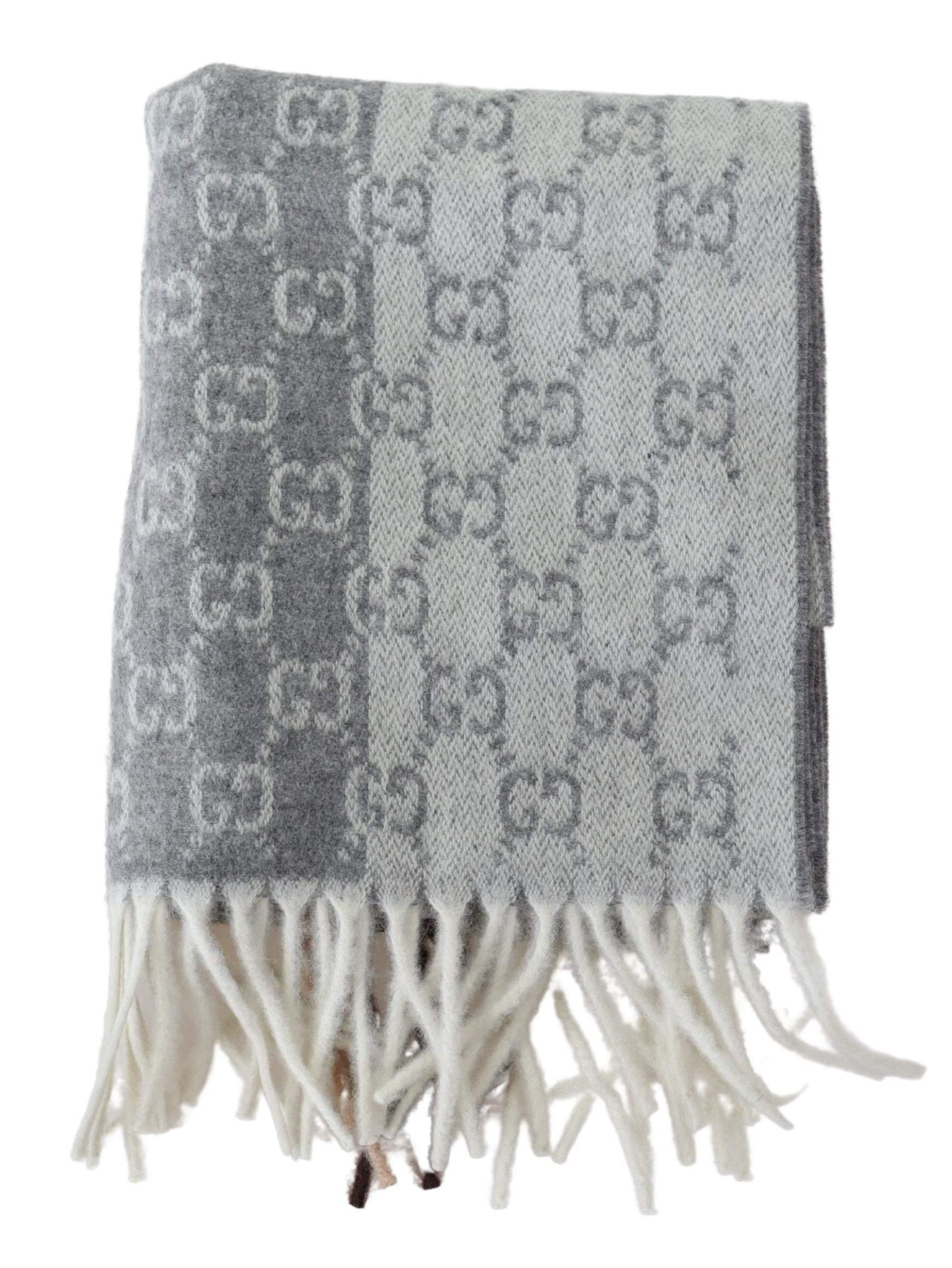 Gucci Lead Grey Cashmere & Wool Paneled GG Logo Scarf in Gray - Save 33% |  Lyst