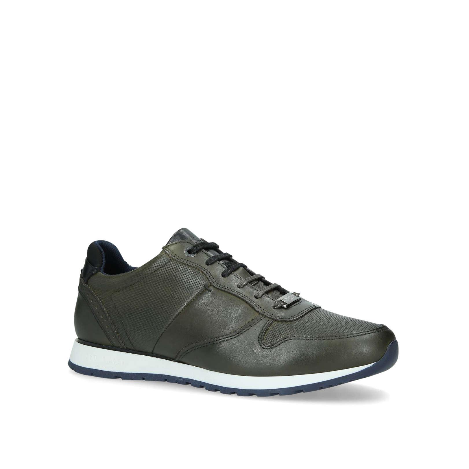 toms chukka boot