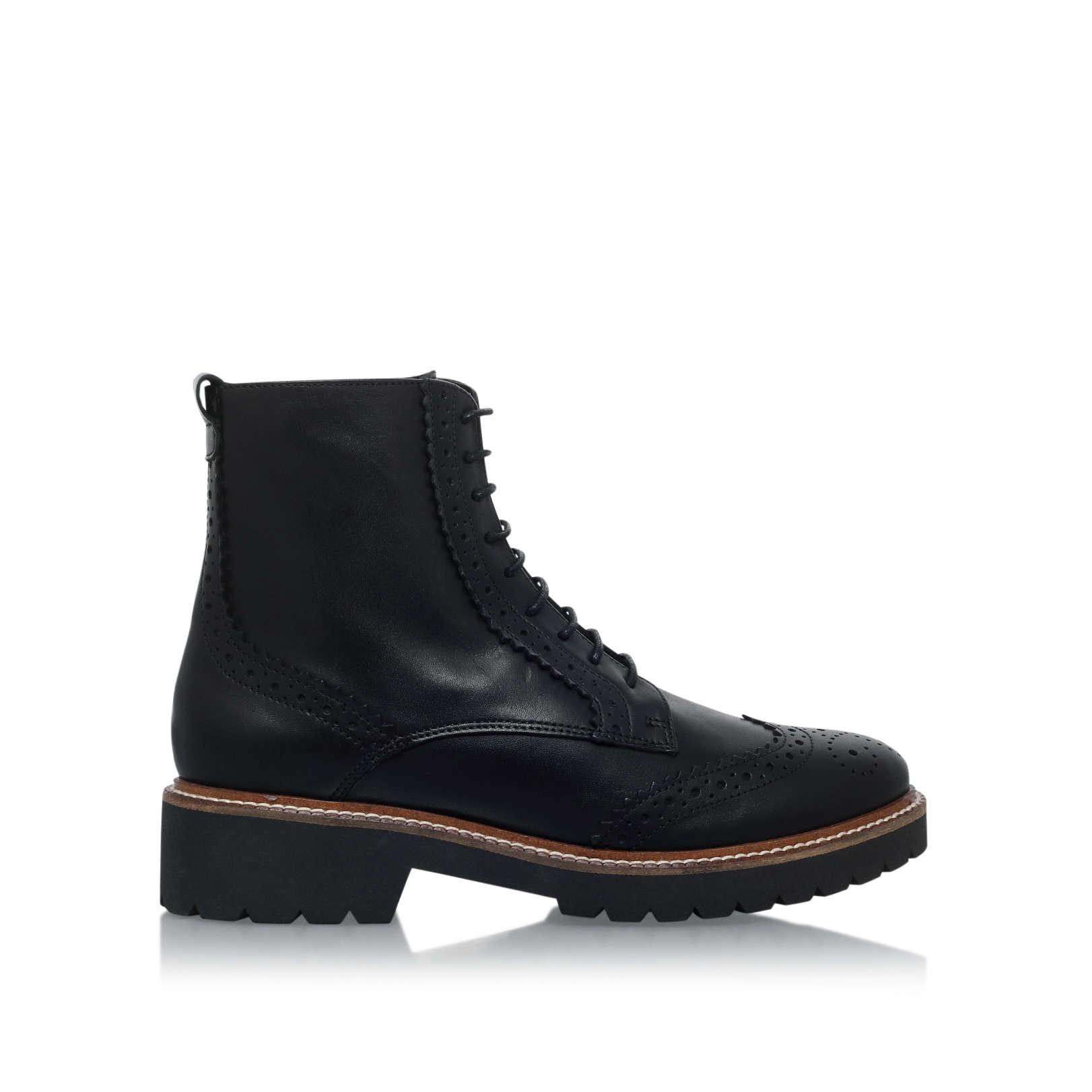 carvela snail lace up boots