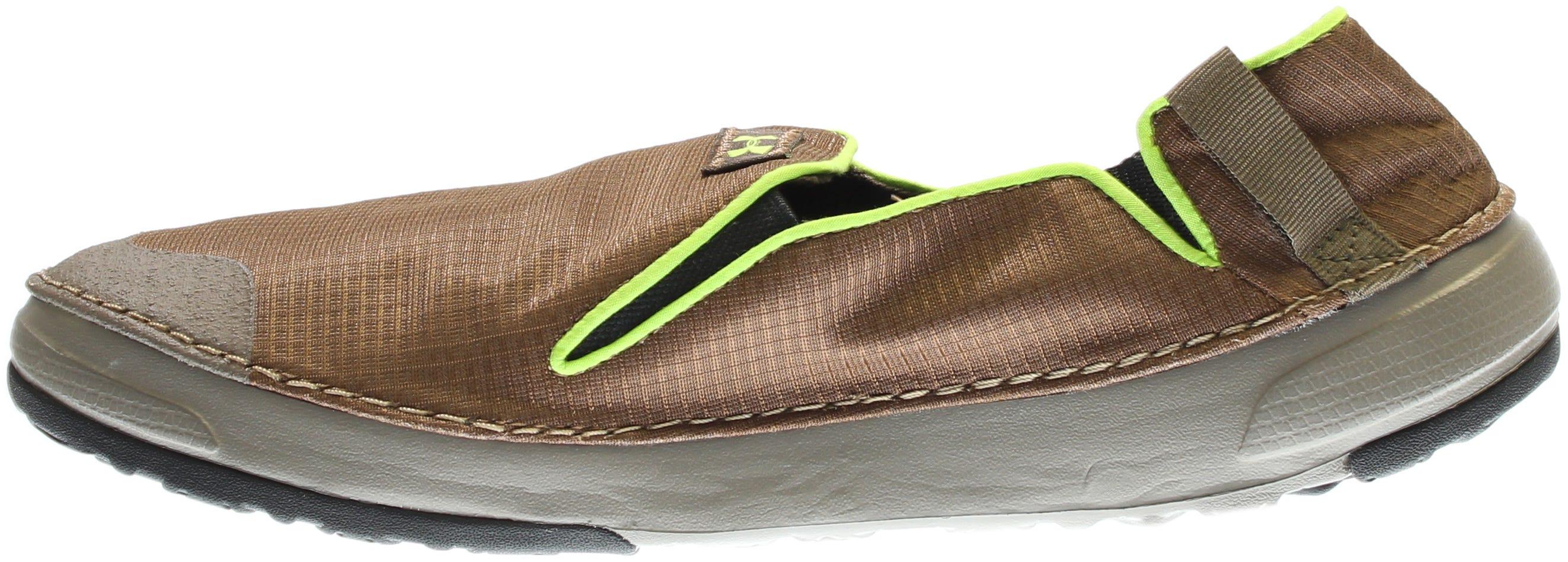 under armour spike camp shoes