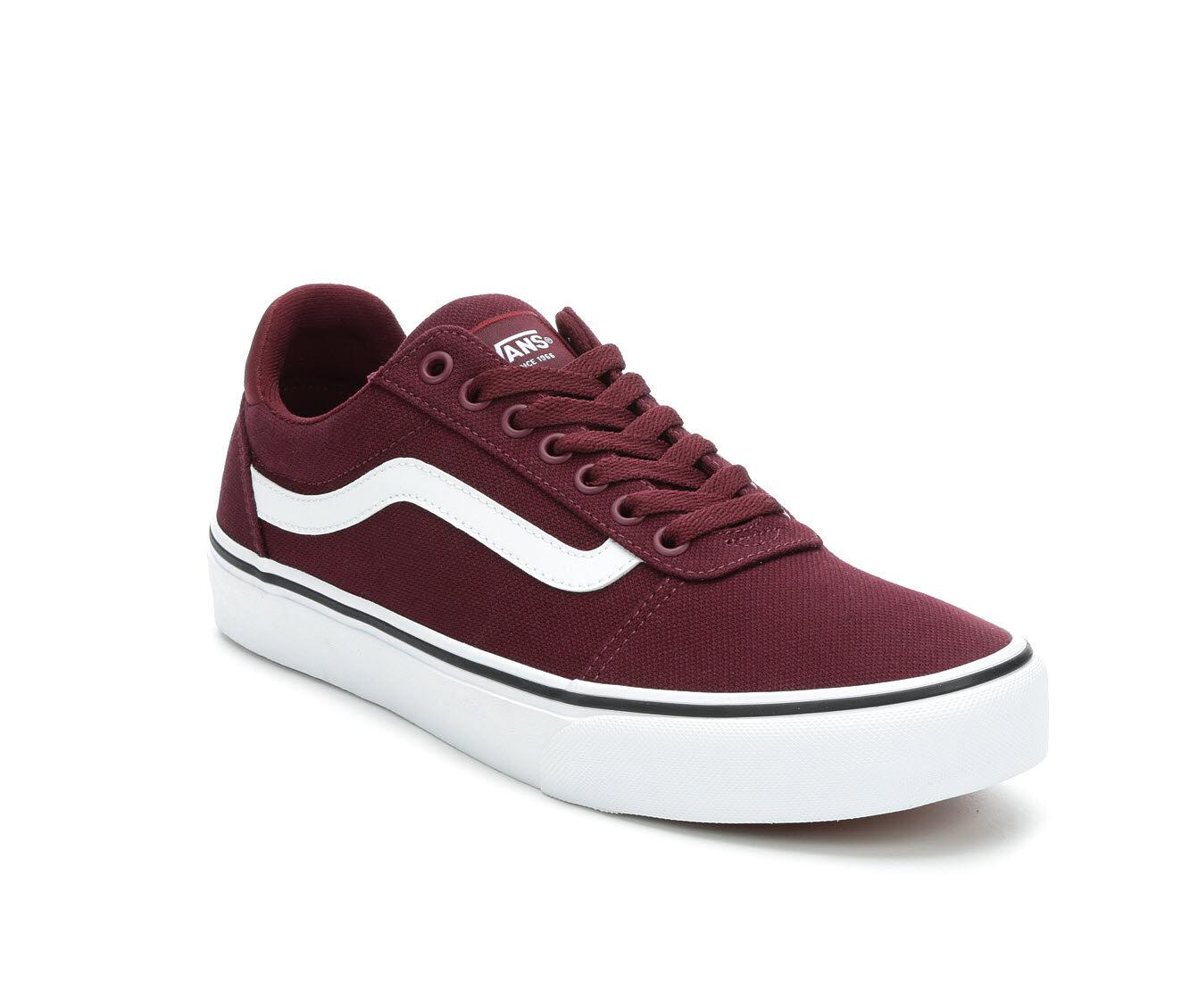 does shoe carnival have vans