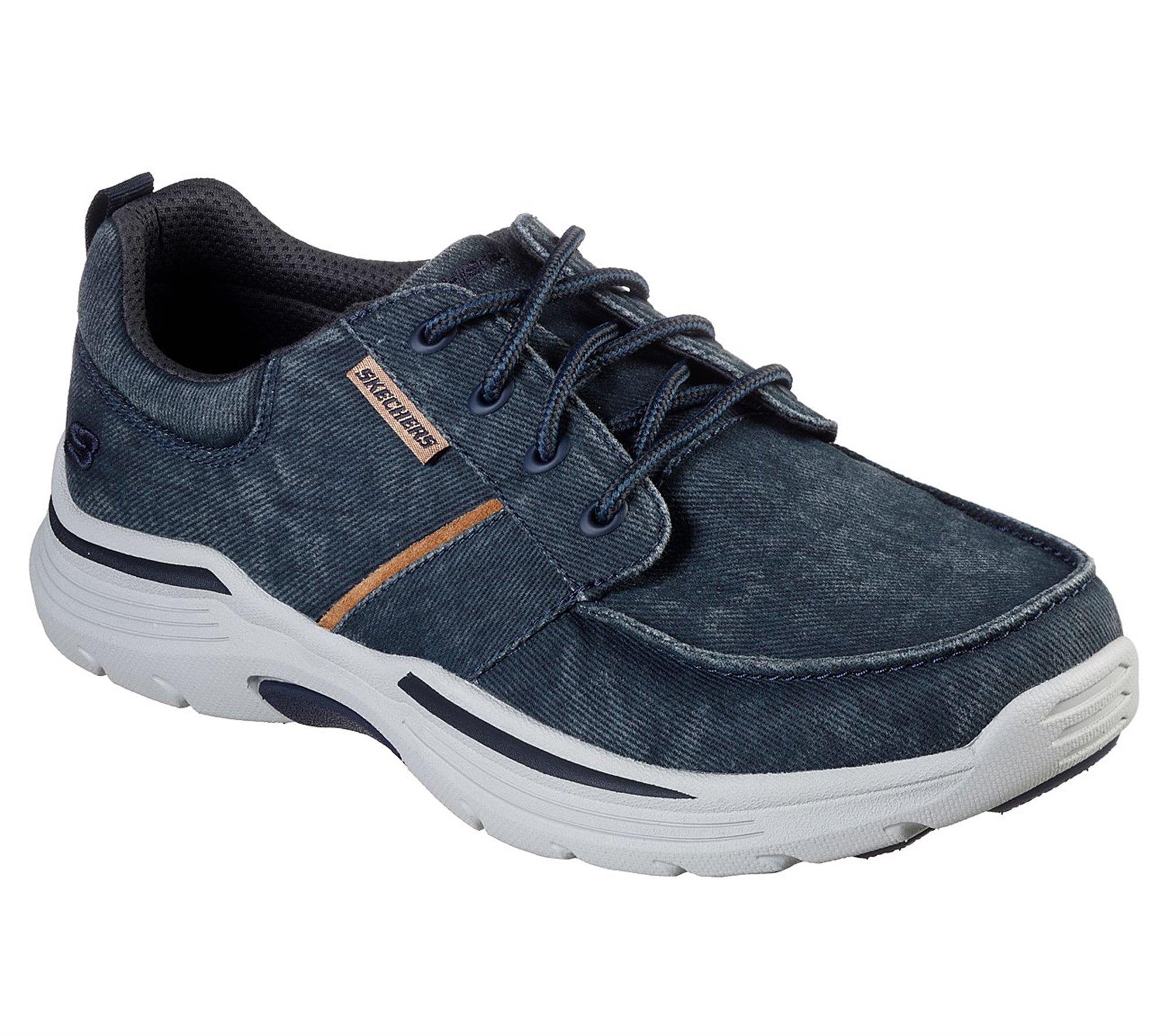 slip on shoes skechers