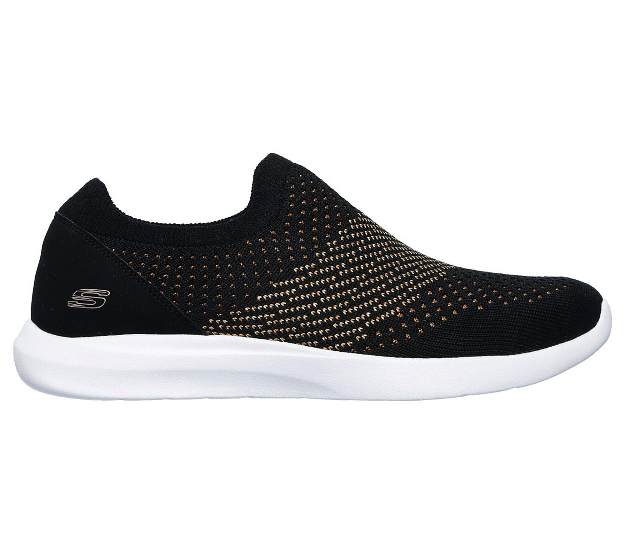 studio skechers