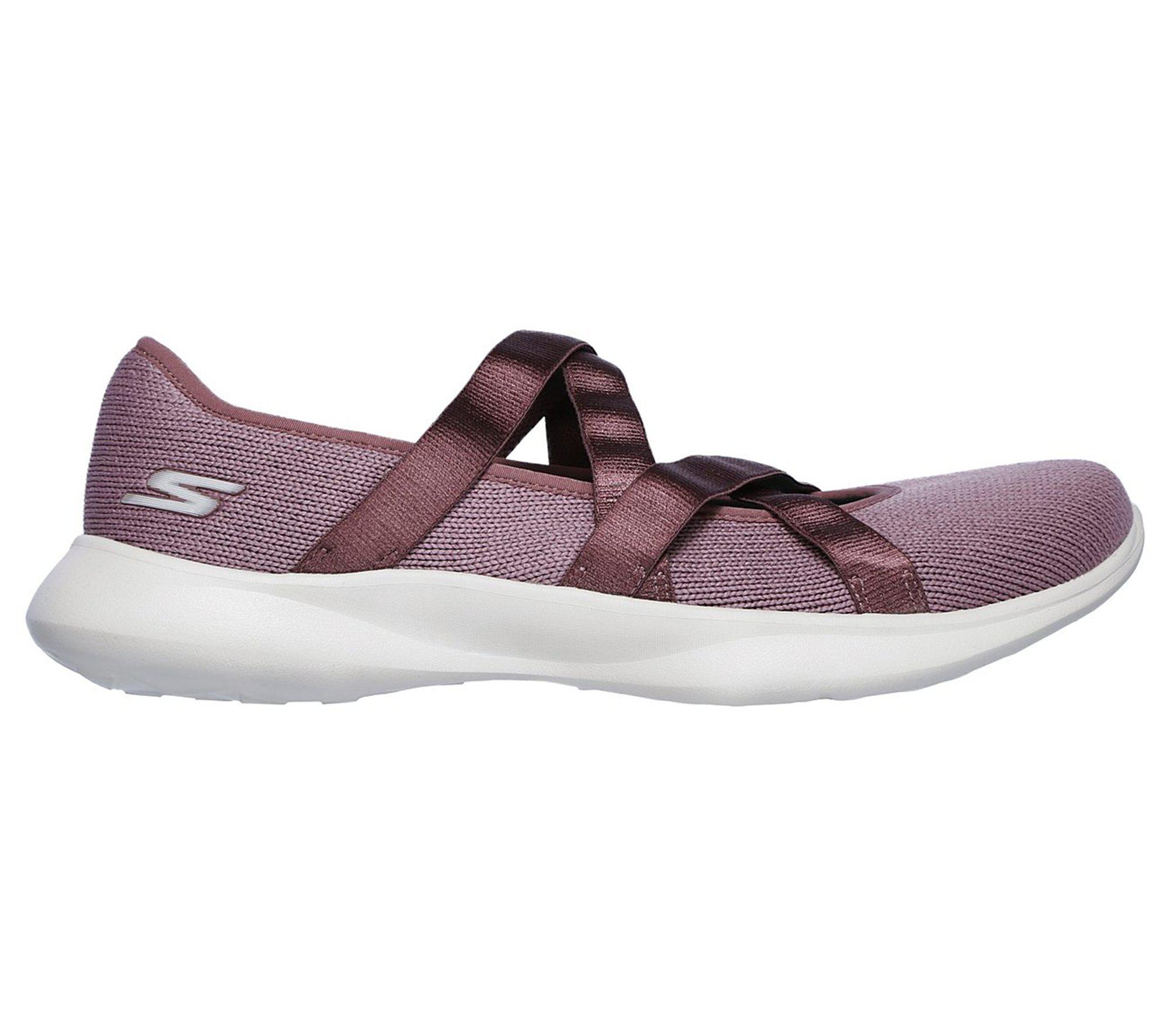 skechers you serene slip