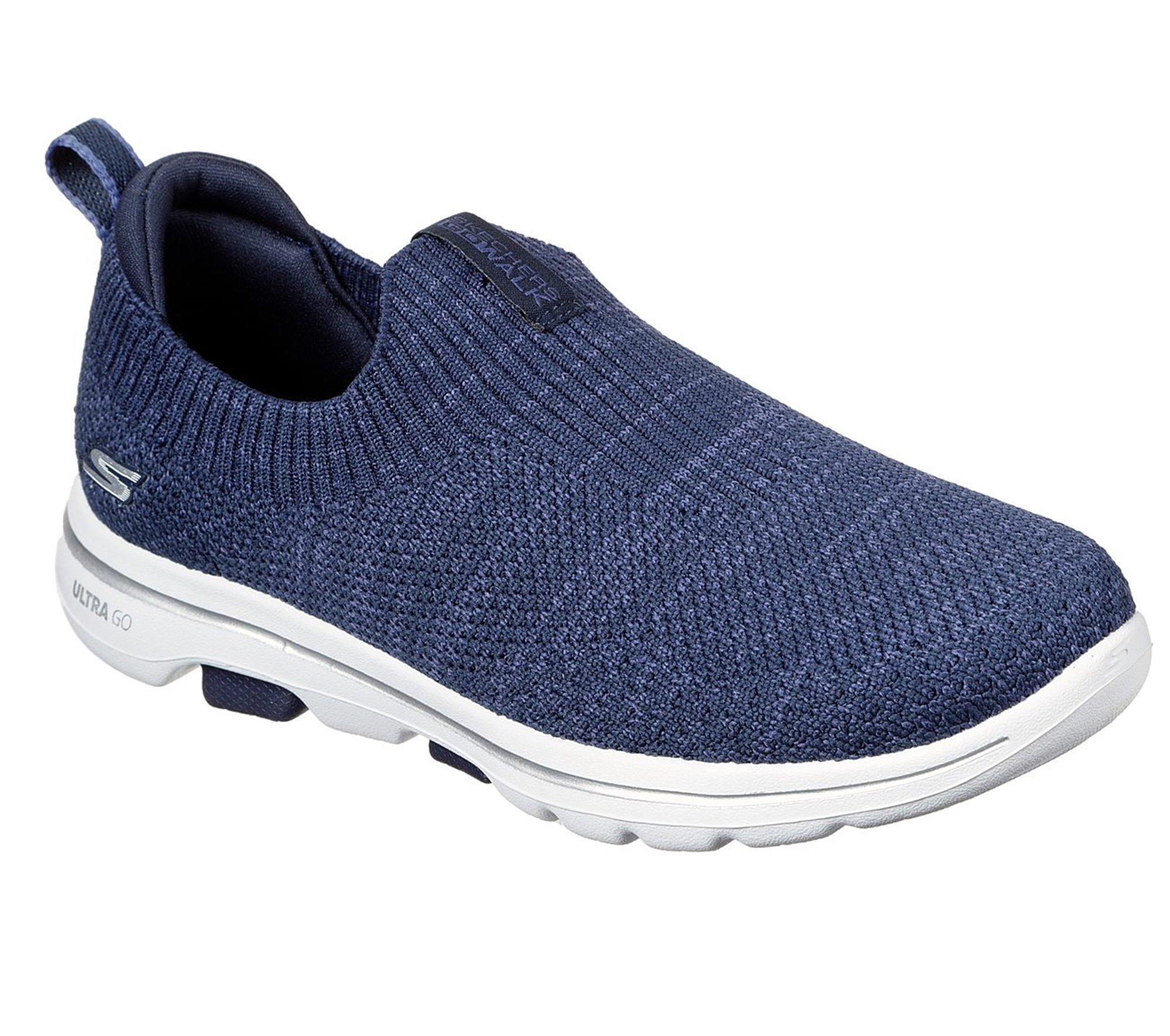 Skechers Gowalk 5 - Trendy in White Navy (Blue) - Lyst