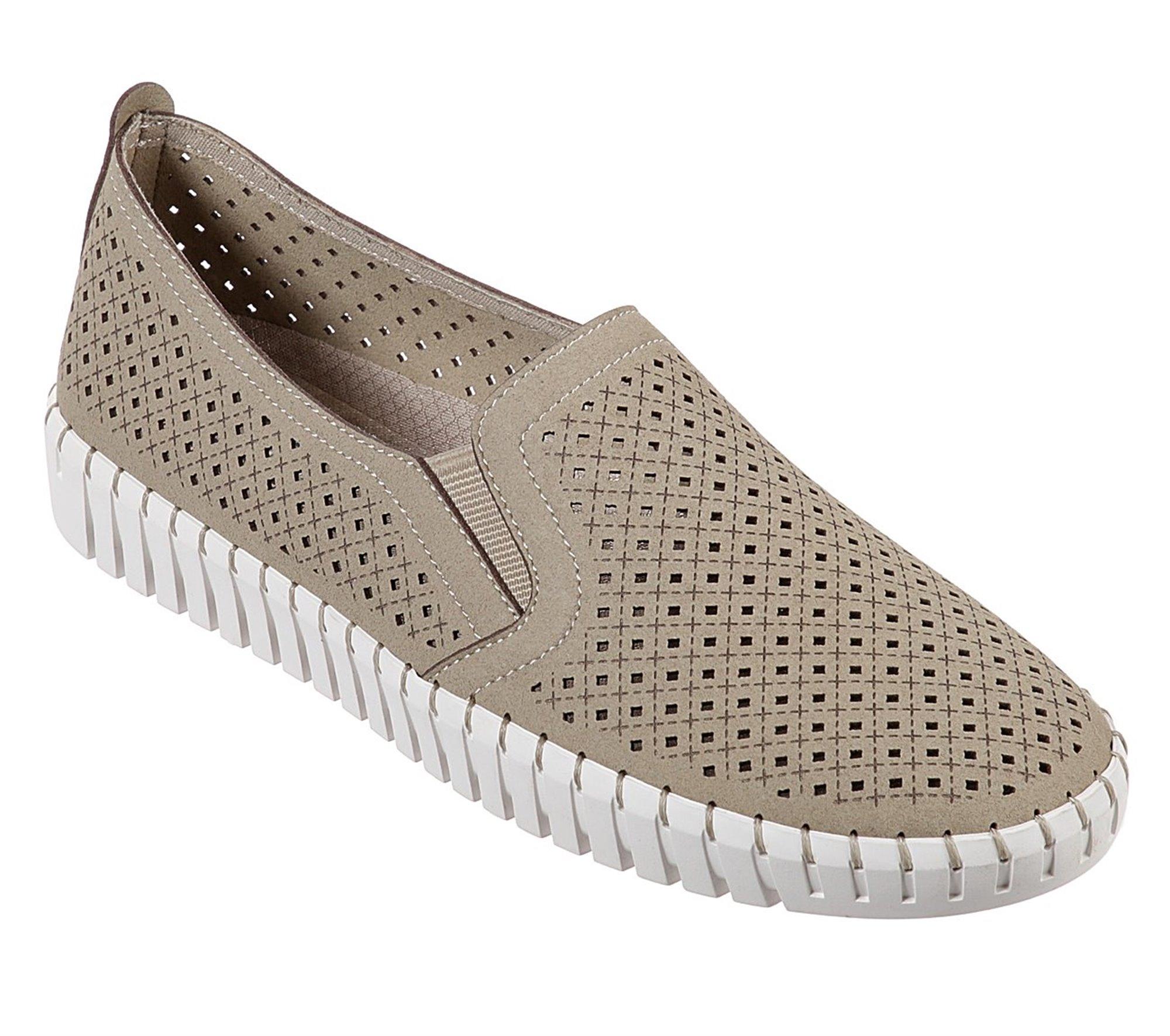 Skechers Sepulveda Blvd - A La Mode Slip On Trainers in Natural - Lyst