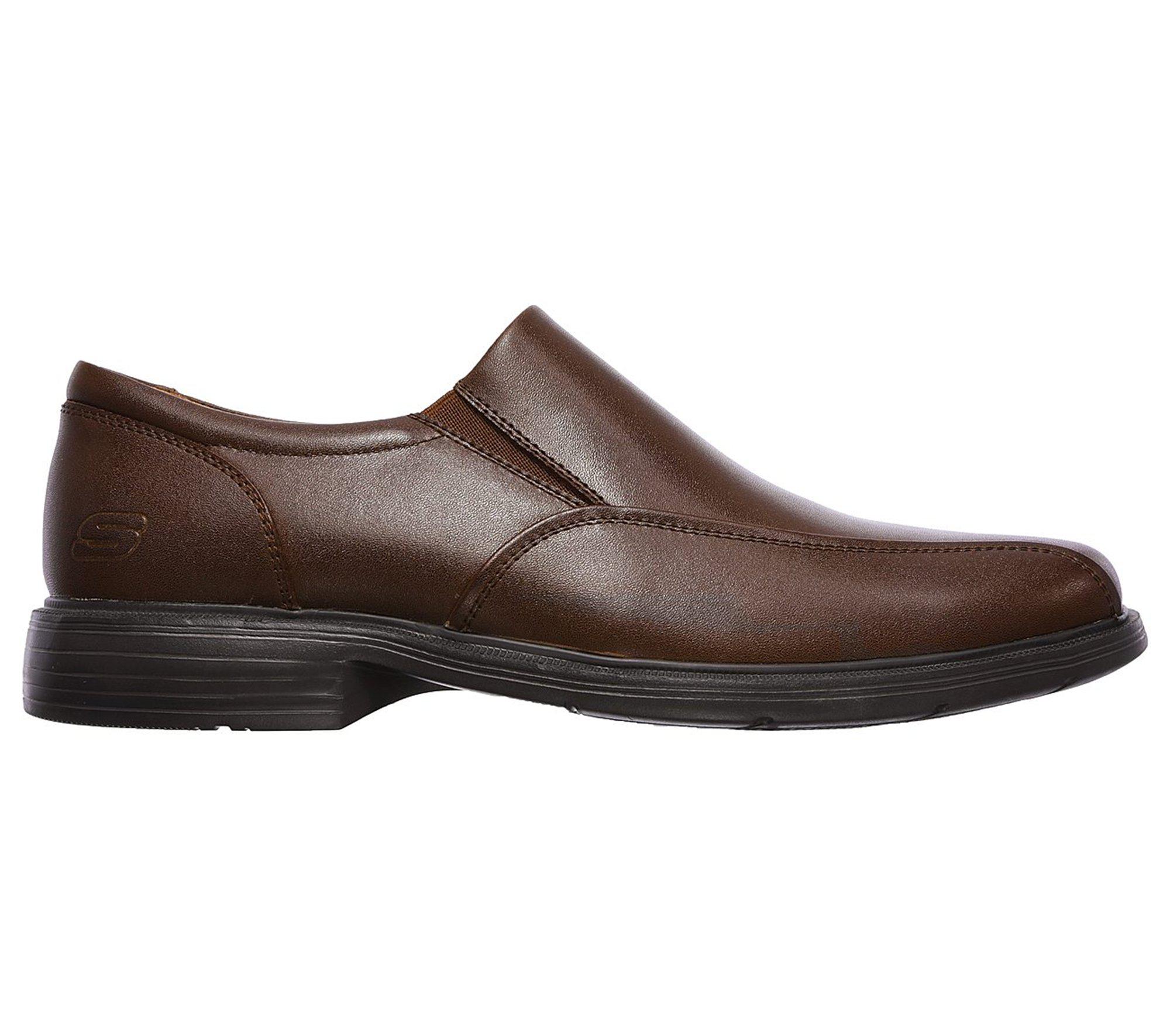 skechers relaxed fit caswell lander men's water-resistant loafers