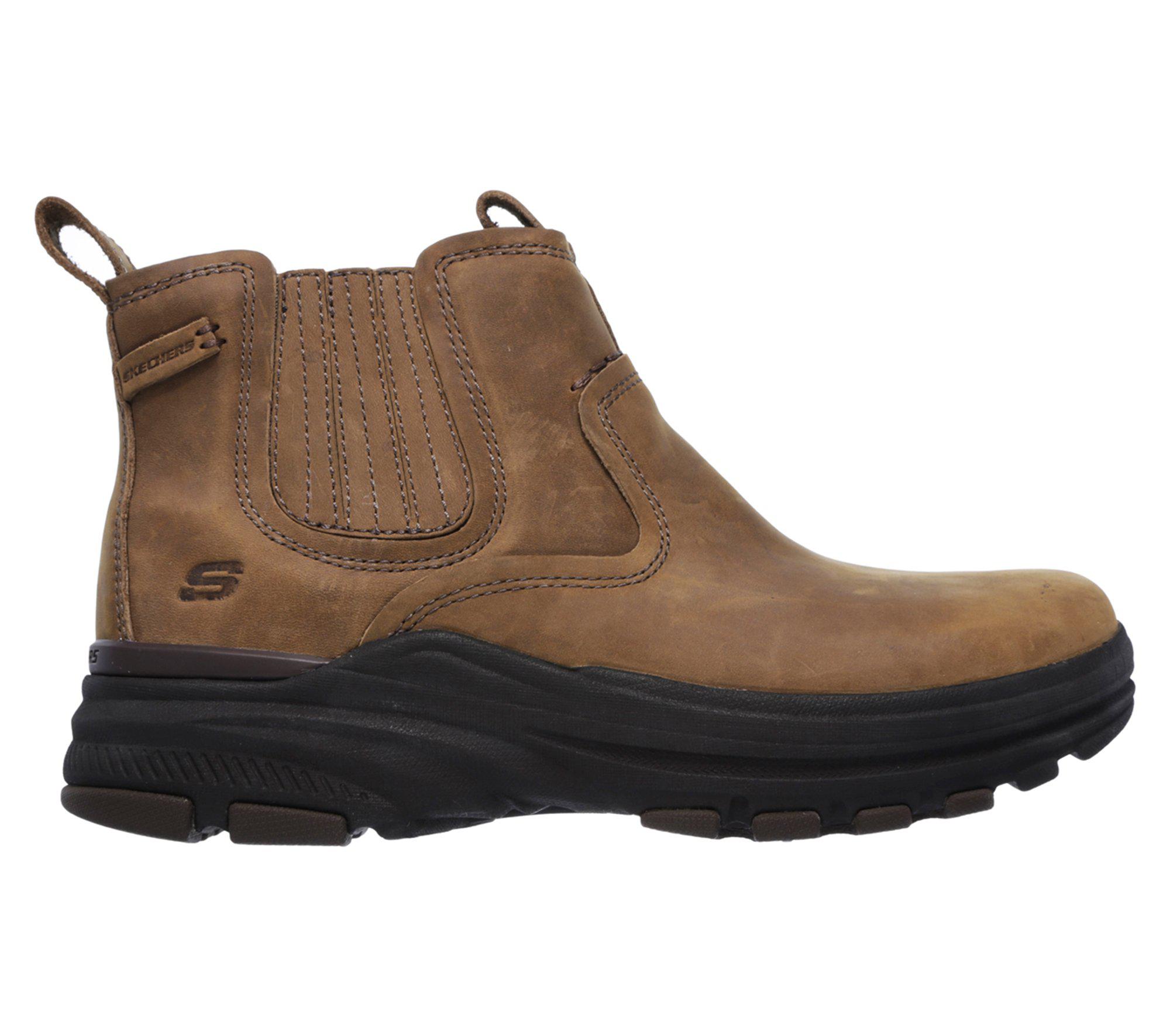 Skechers Leather Relaxed Fit: Holdren 