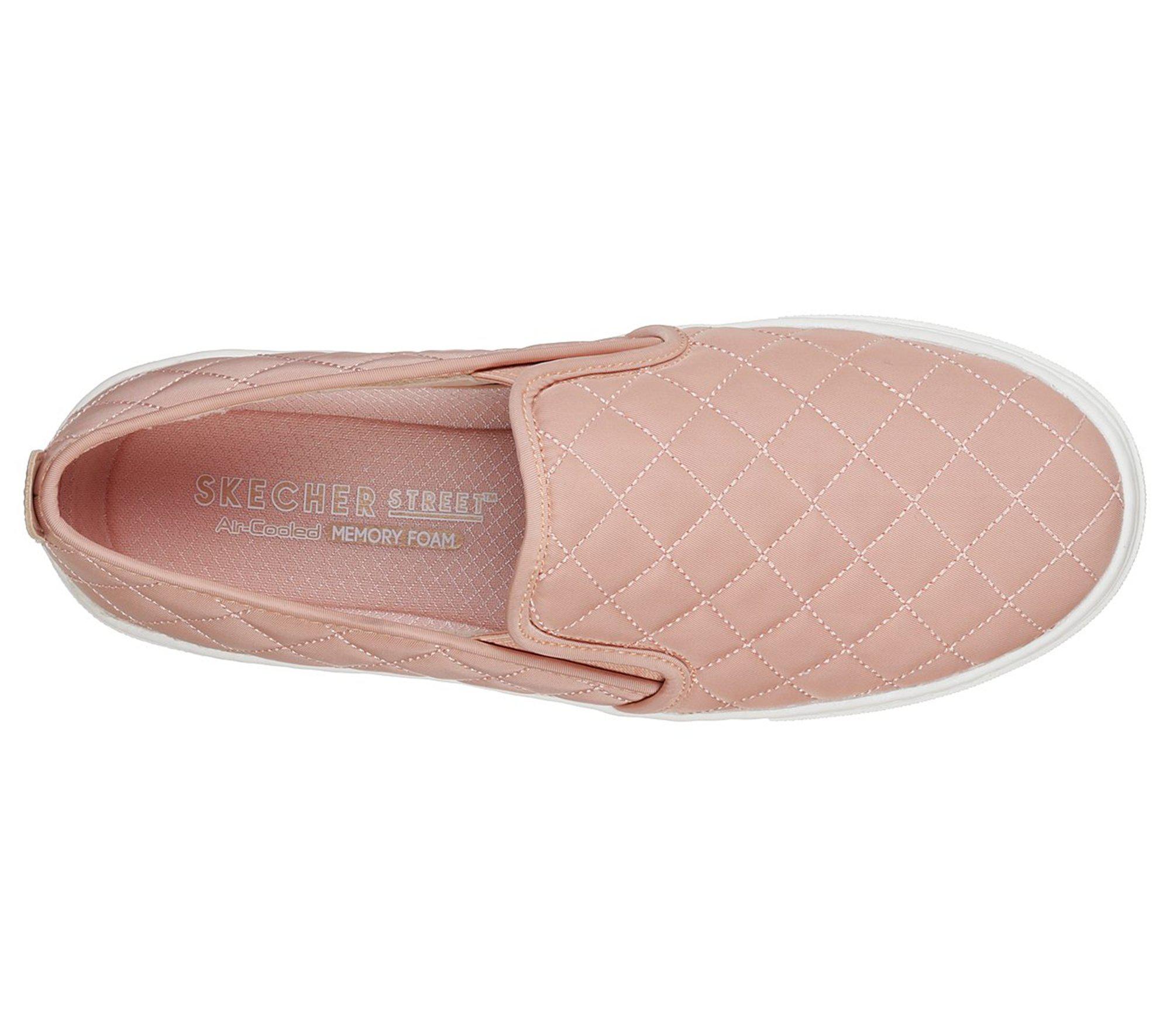Skechers Goldie - Pillow Top in Pink - Lyst