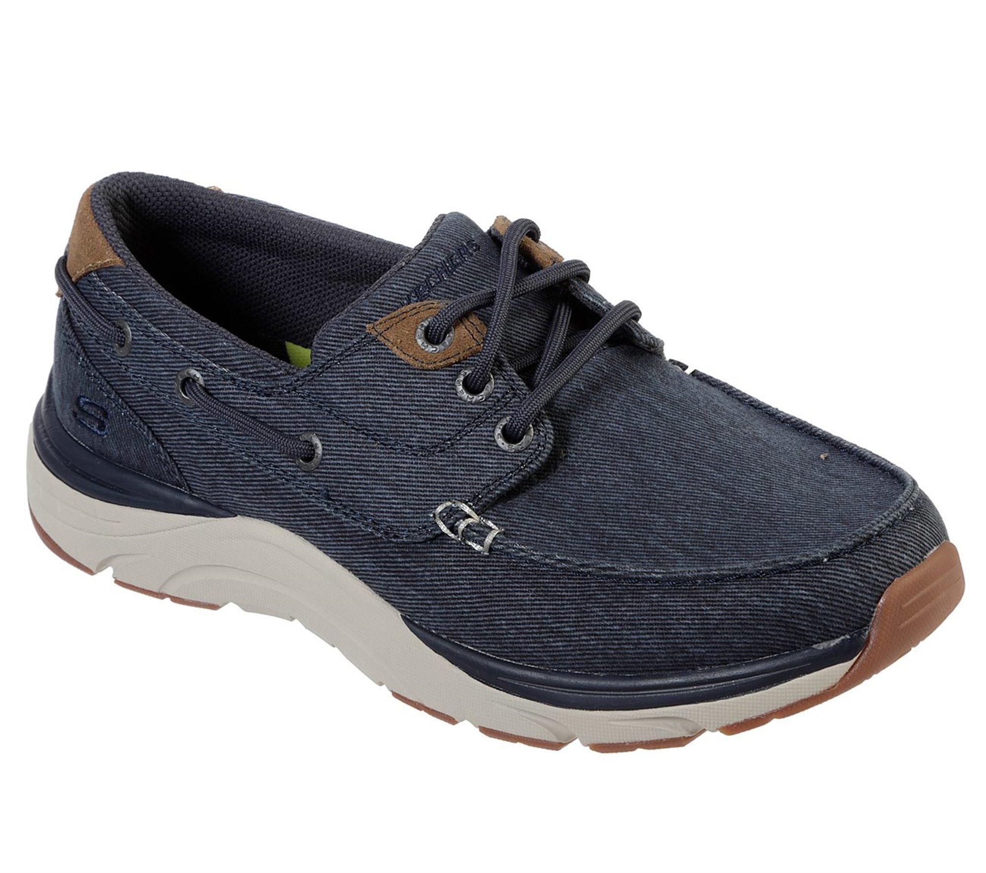 skechers relaxed fit dorados