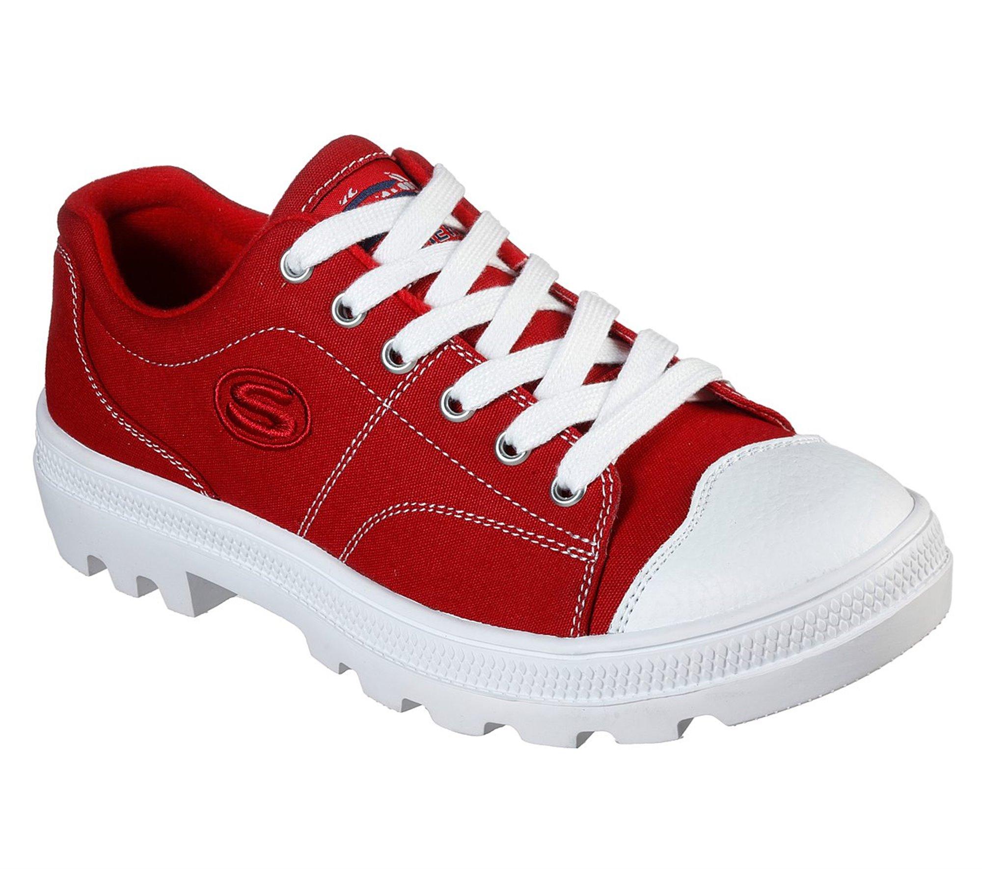 red skechers