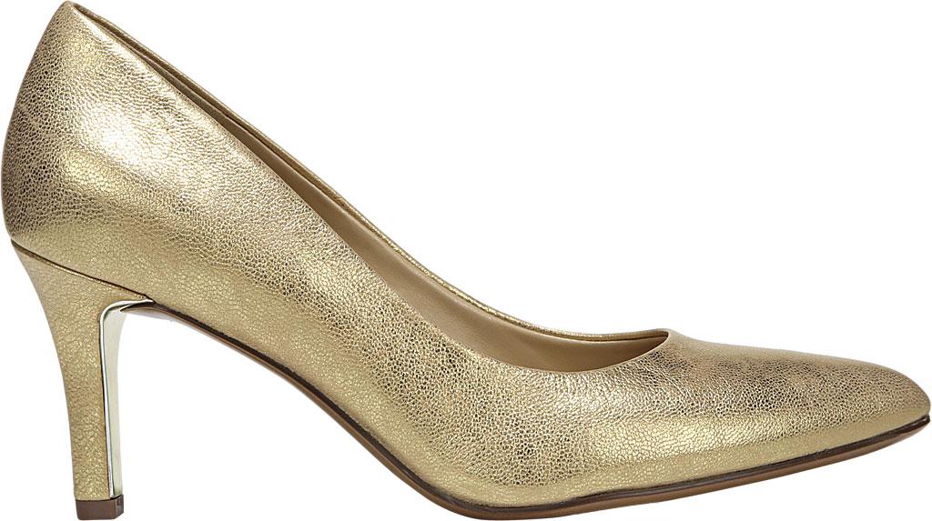 naturalizer gold pumps