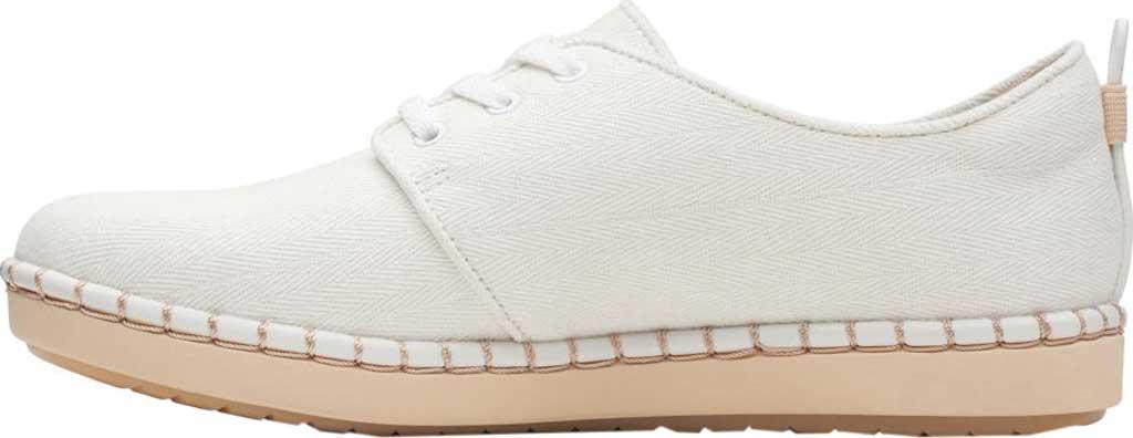 clarks step glow lace