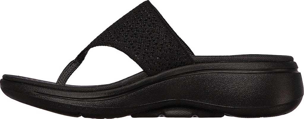 Skechers Go Walk Arch Fit Weekender Thong Sandal in Black/Black (Black) - Lyst