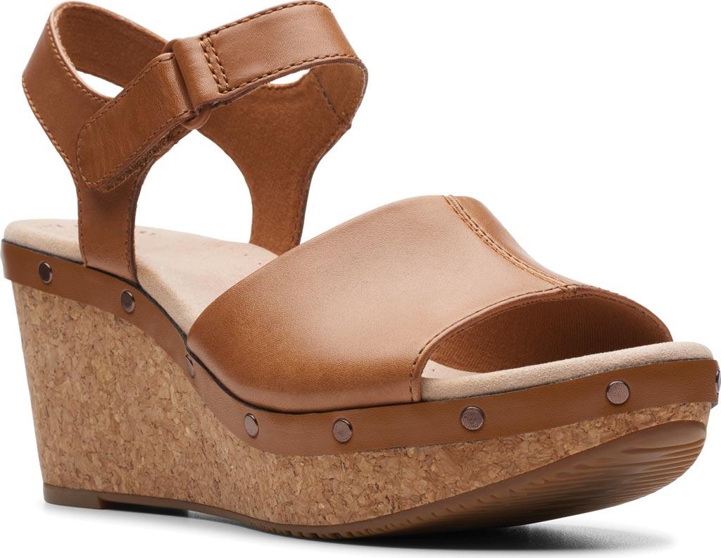 wedges clarks