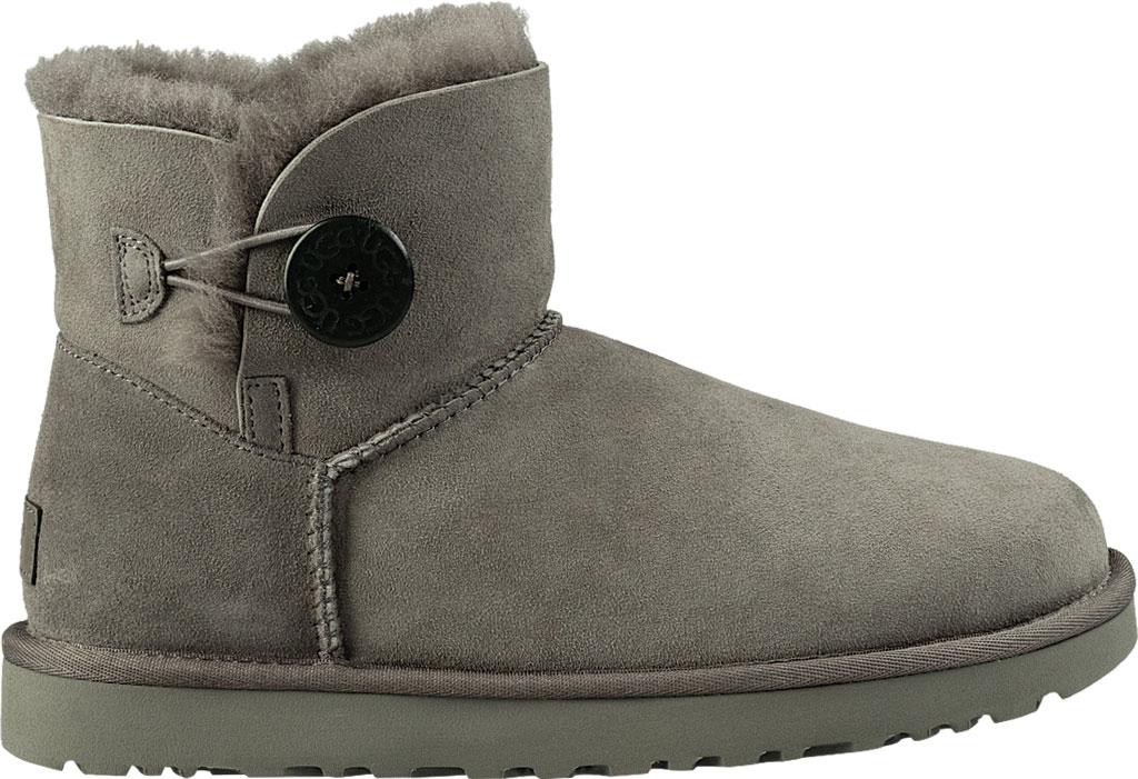 grey bailey button ugg boots