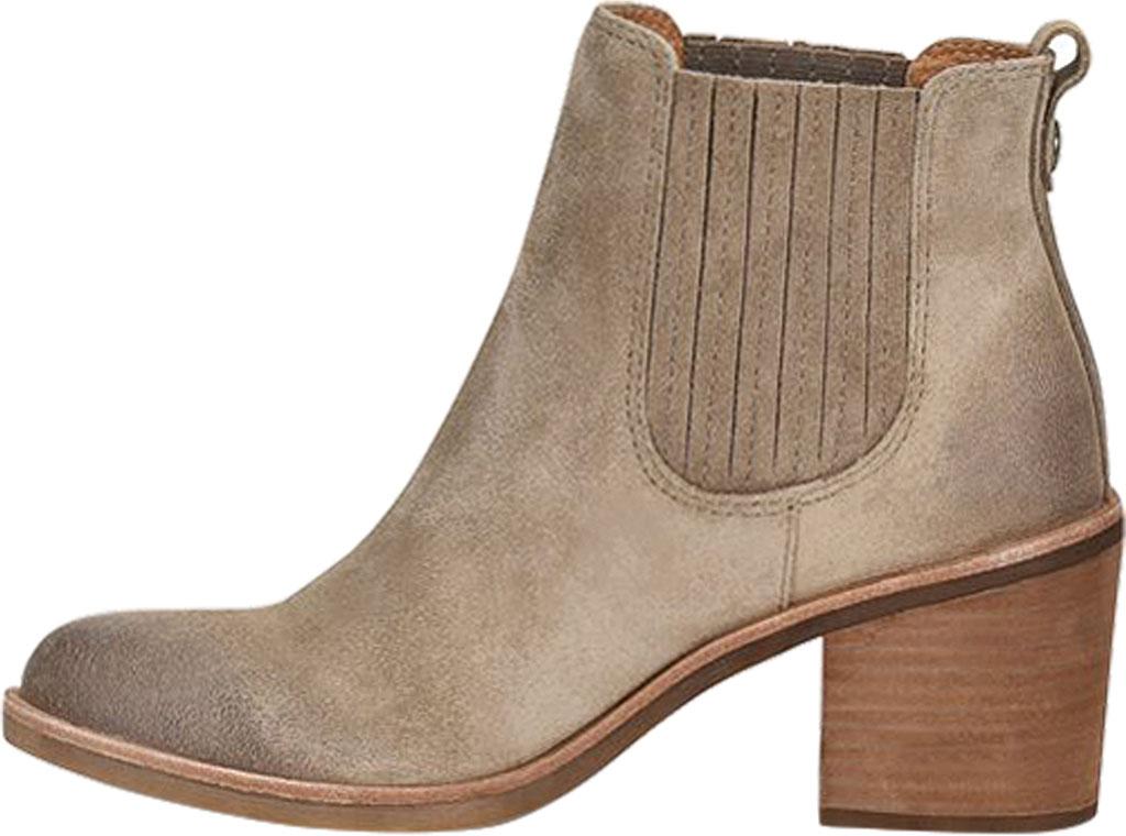 sofft sadova chelsea bootie