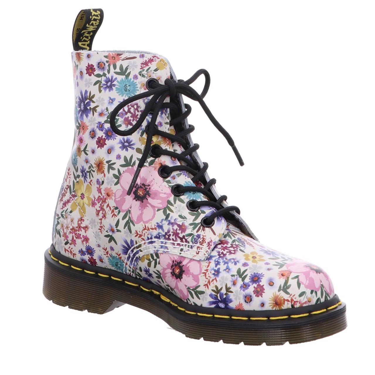 dr martens wanderlust boots uk