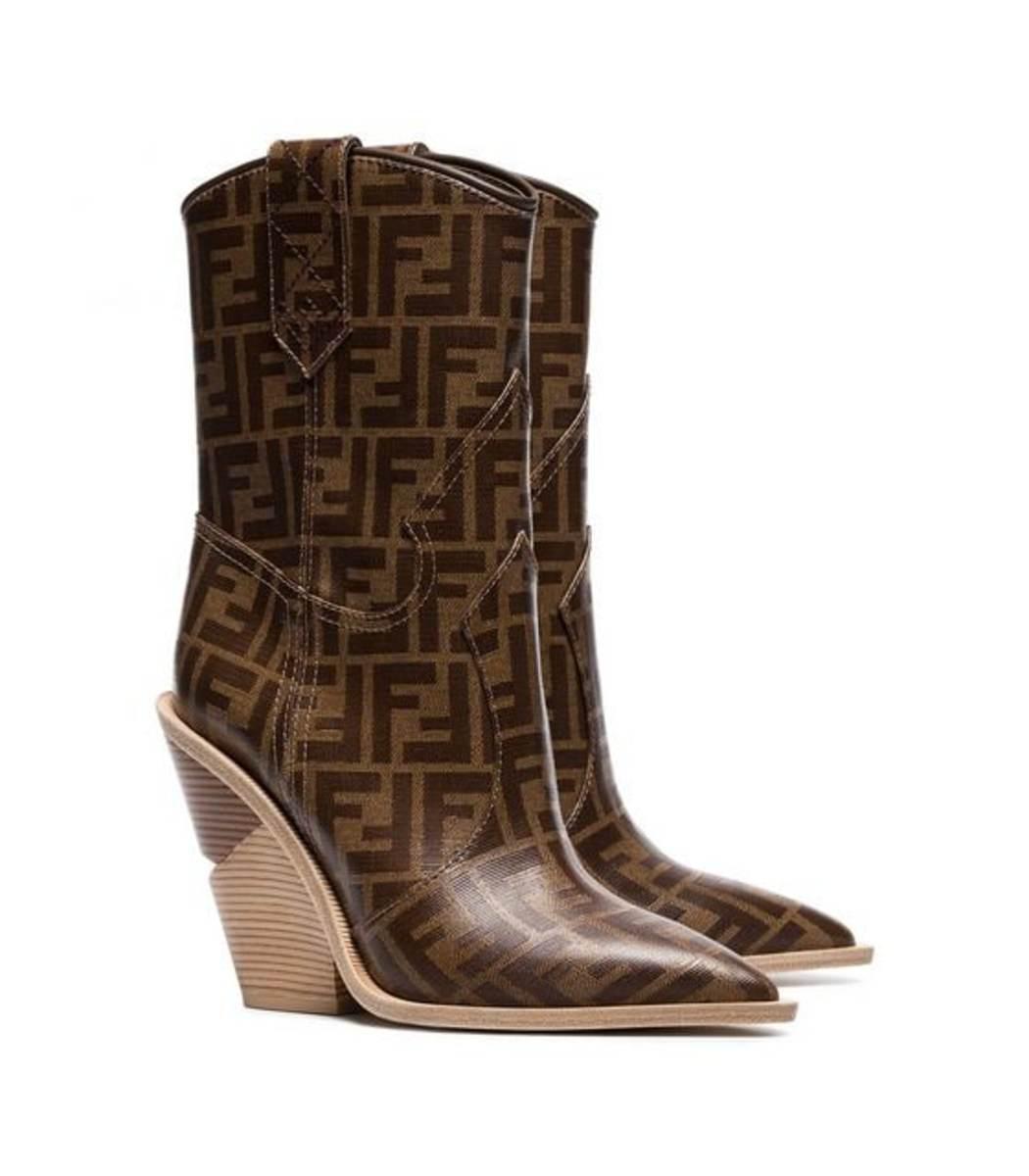 Fendi Leather Printed Cowboy Boots in 