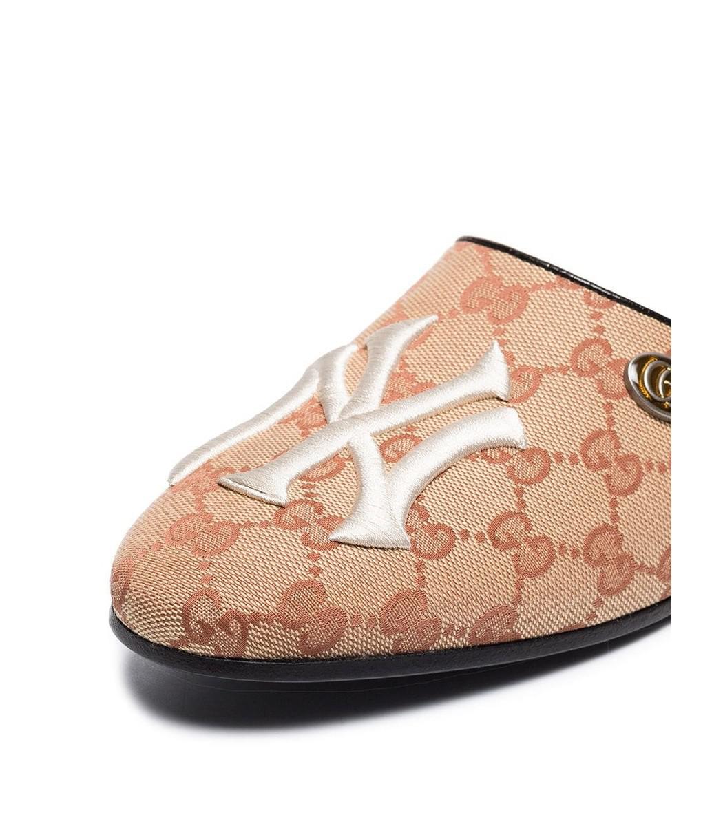 Gucci Leather Ny Yankees Mules in Orange - Lyst