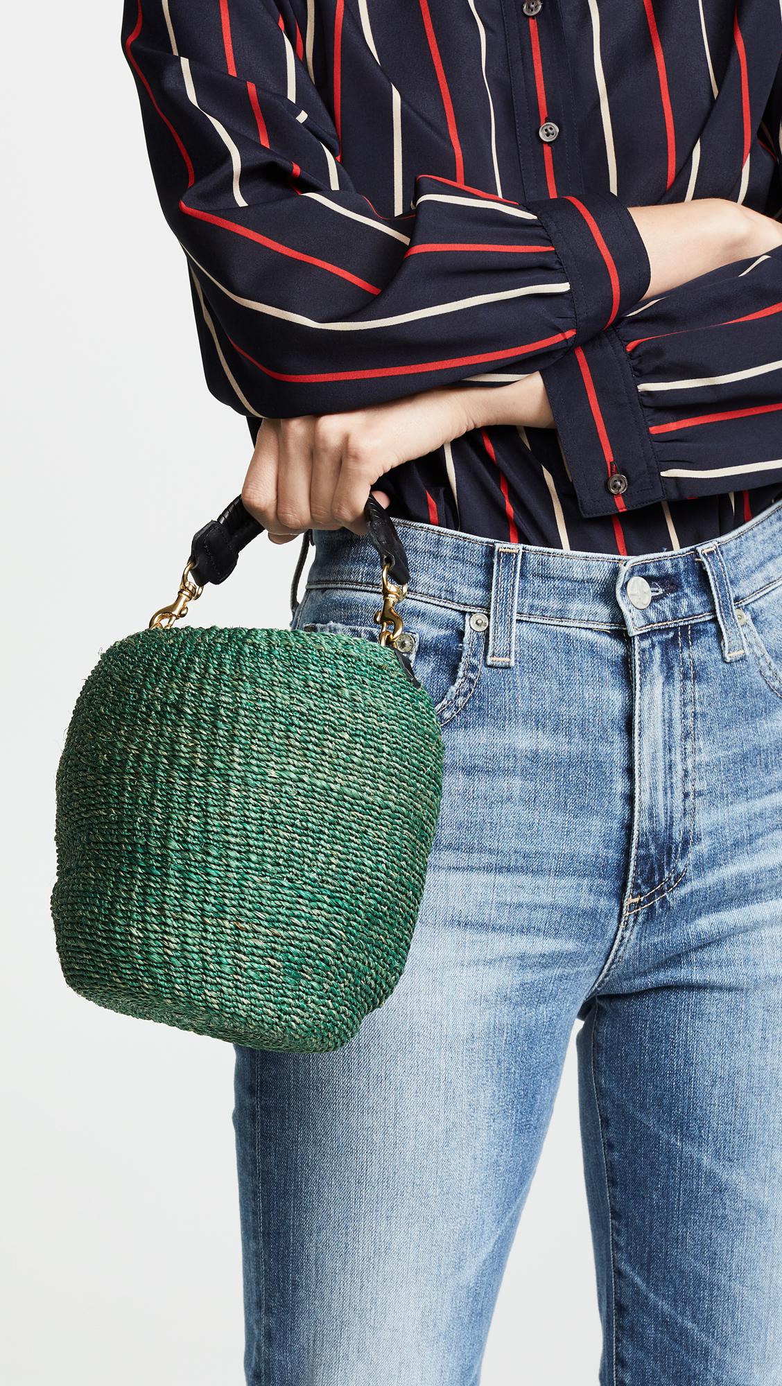 https://cdna.lystit.com/photos/shopbop/067a3ed6/clare-v-Green-Pot-De-Miel-Bag.jpeg