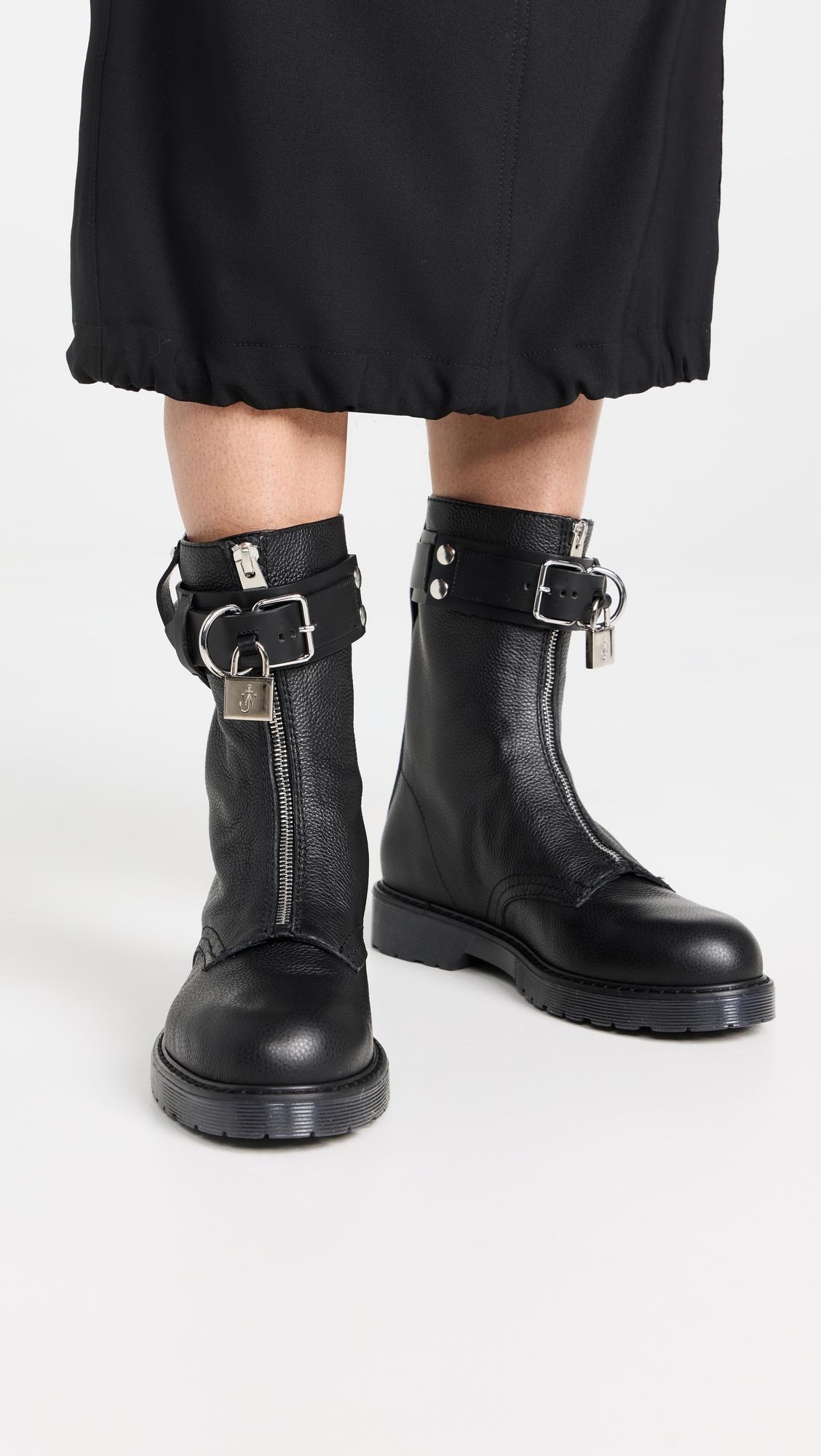 JW Anderson Lock Combat Ankle Boots in Black | Lyst