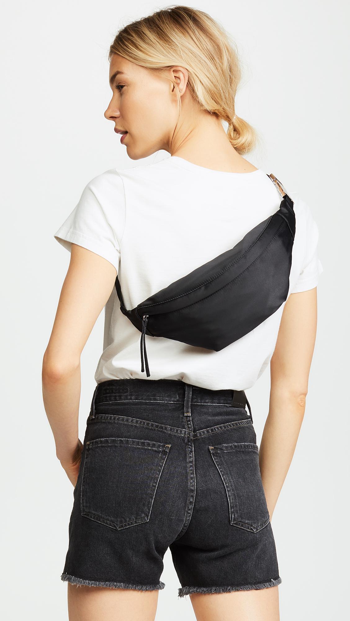 elizabeth and james fanny pack