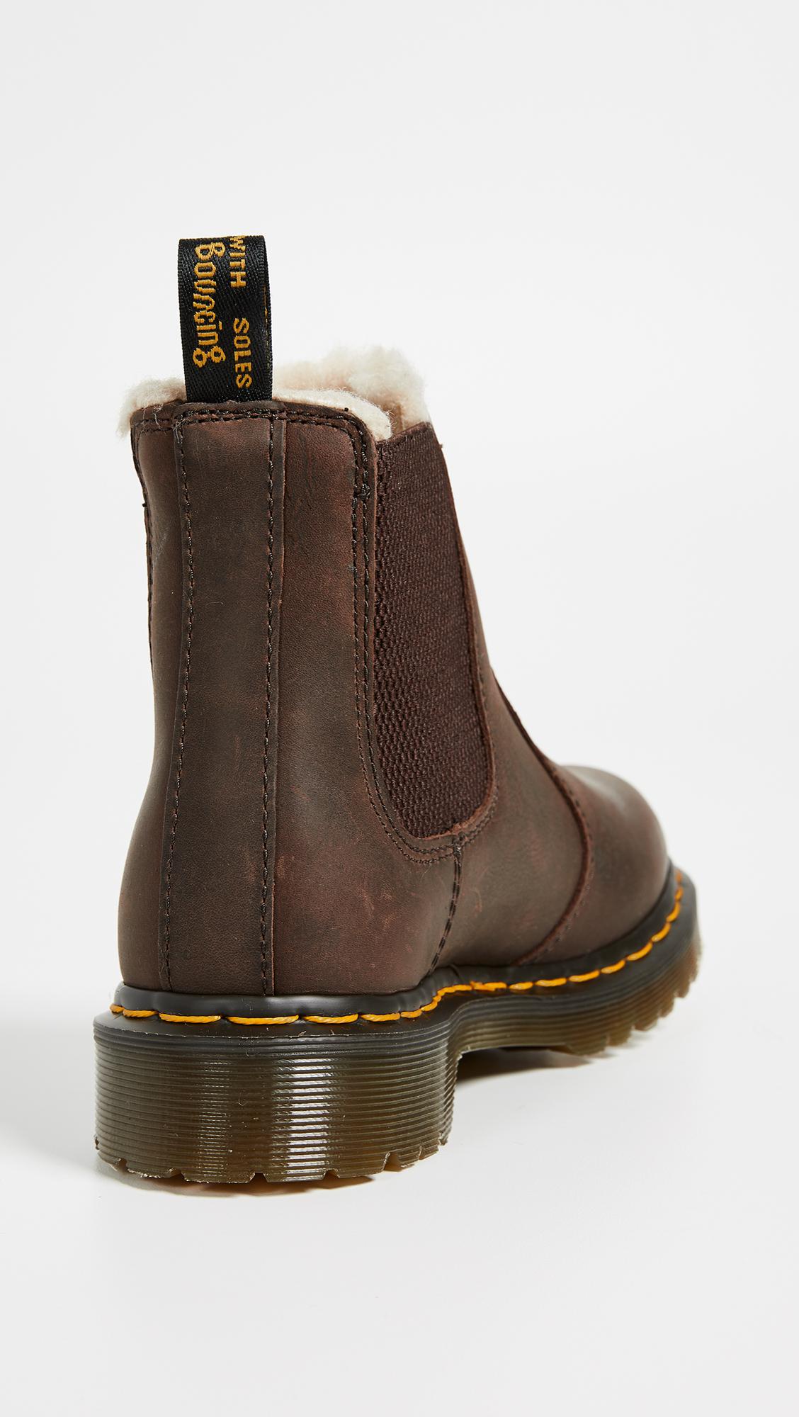 Dr. Martens Leonore Sherpa Chelsea Boots in Dark Brown (Brown) - Lyst