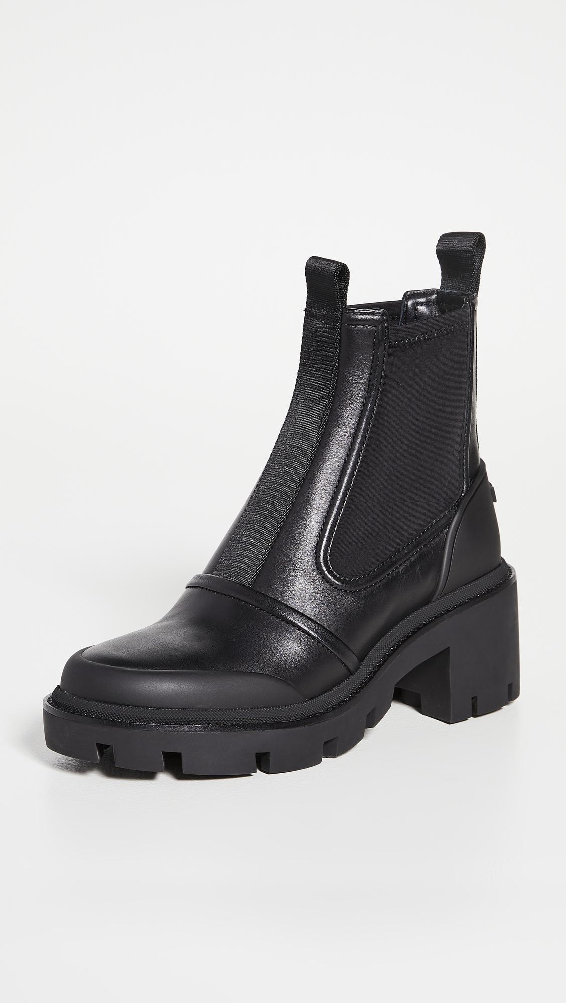 Tory Burch Chelsea Lug Sole Ankle Boots in Black | Lyst Canada