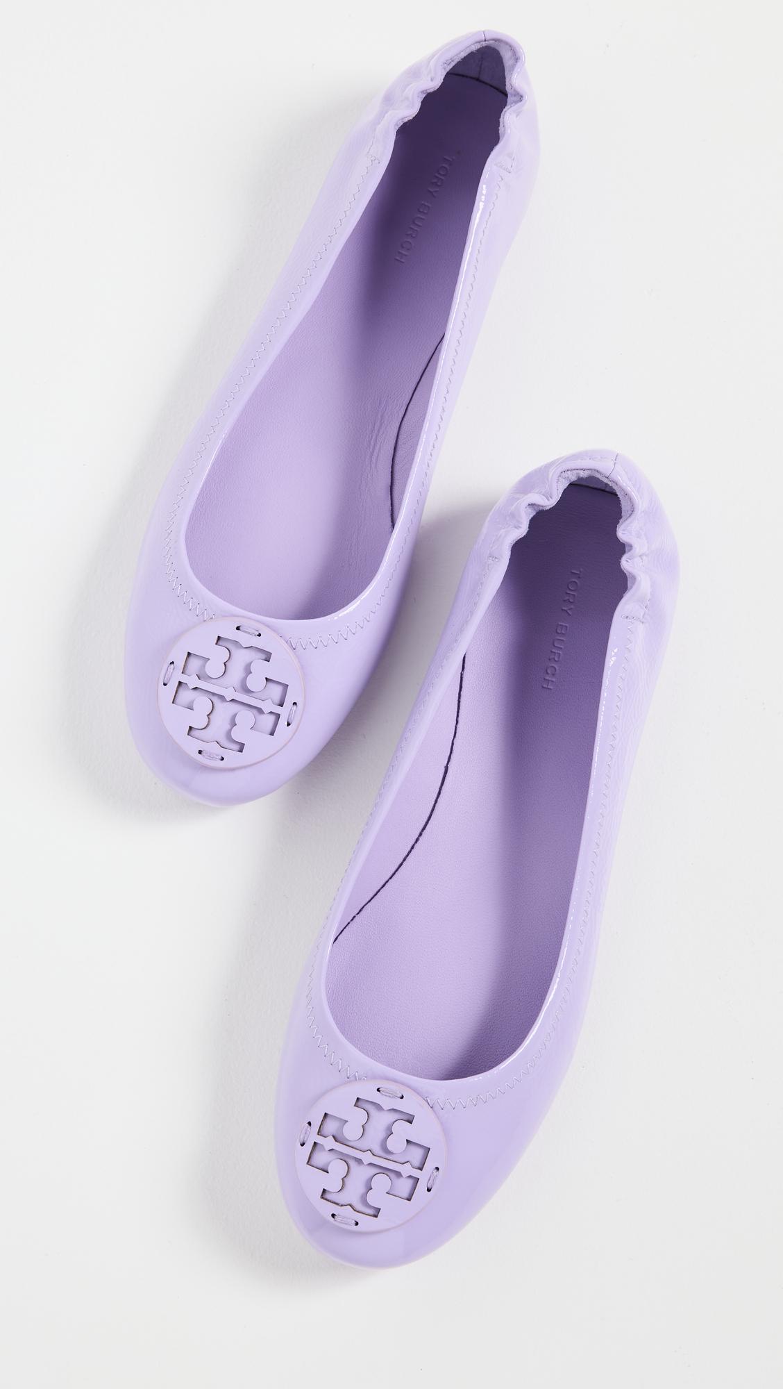 Tory Burch Minnie Travel Ballet Flats With Leather Logo in Purple | Lyst