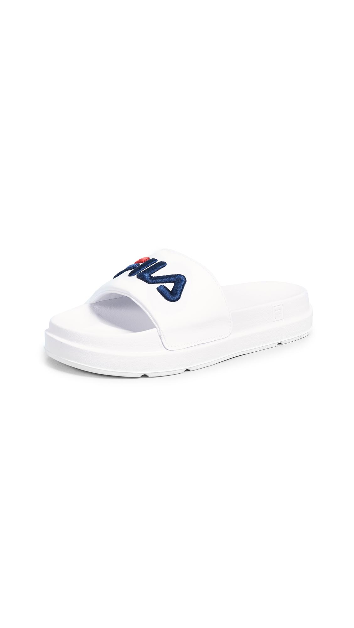 Fila Drifter Bold Slides in White | Lyst