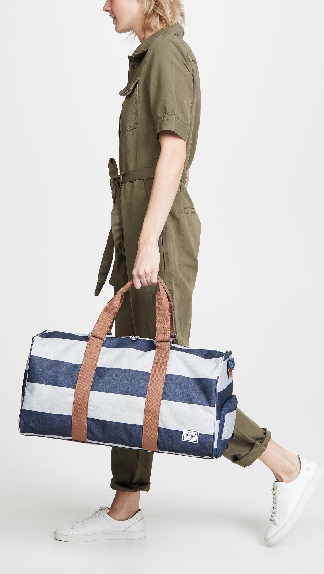 herschel novel duffle mid volume