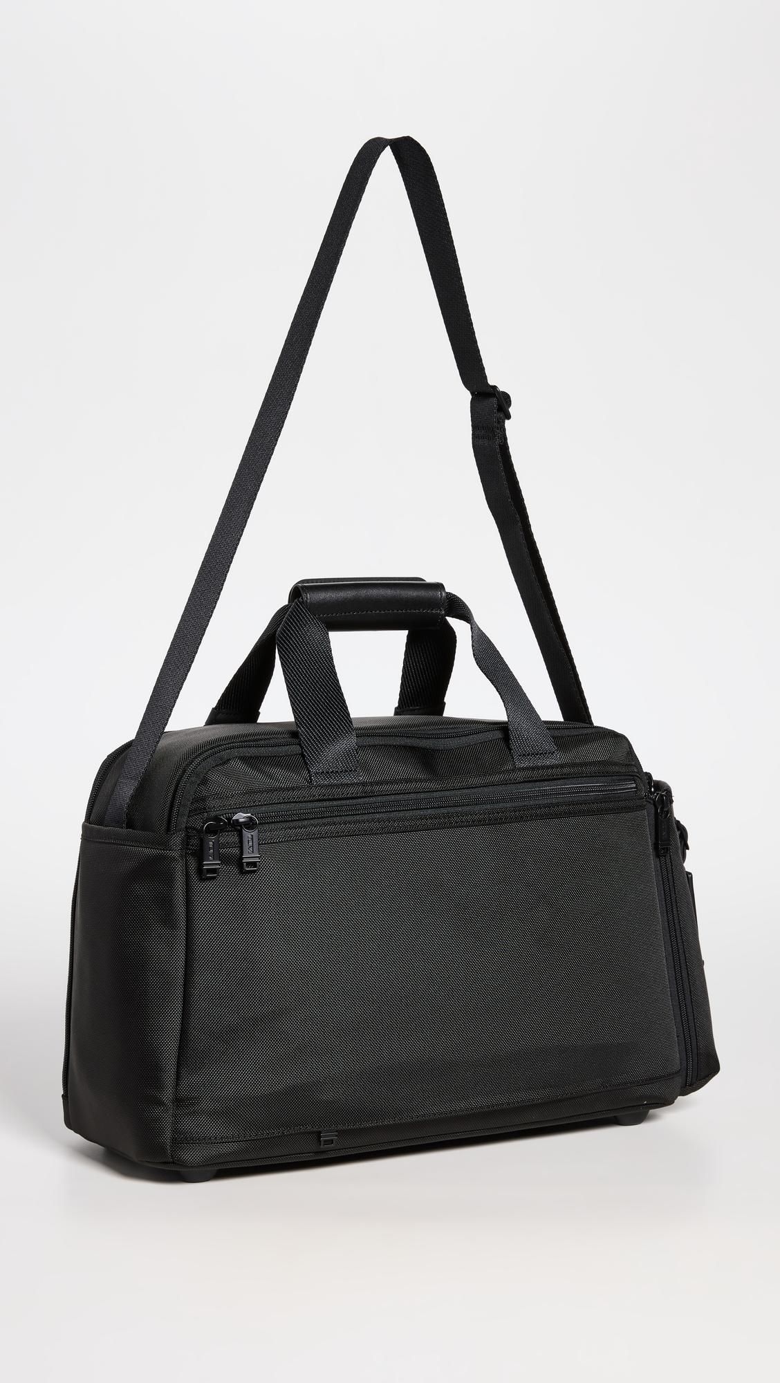 Tumi Fleet Day Duffel Bag in Black for Men Lyst