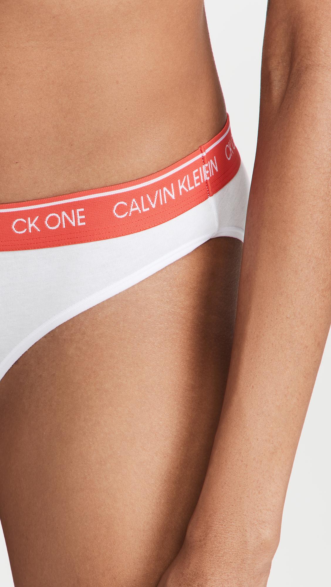 Briefs Calvin Klein CK ONE Thong 7 Pack