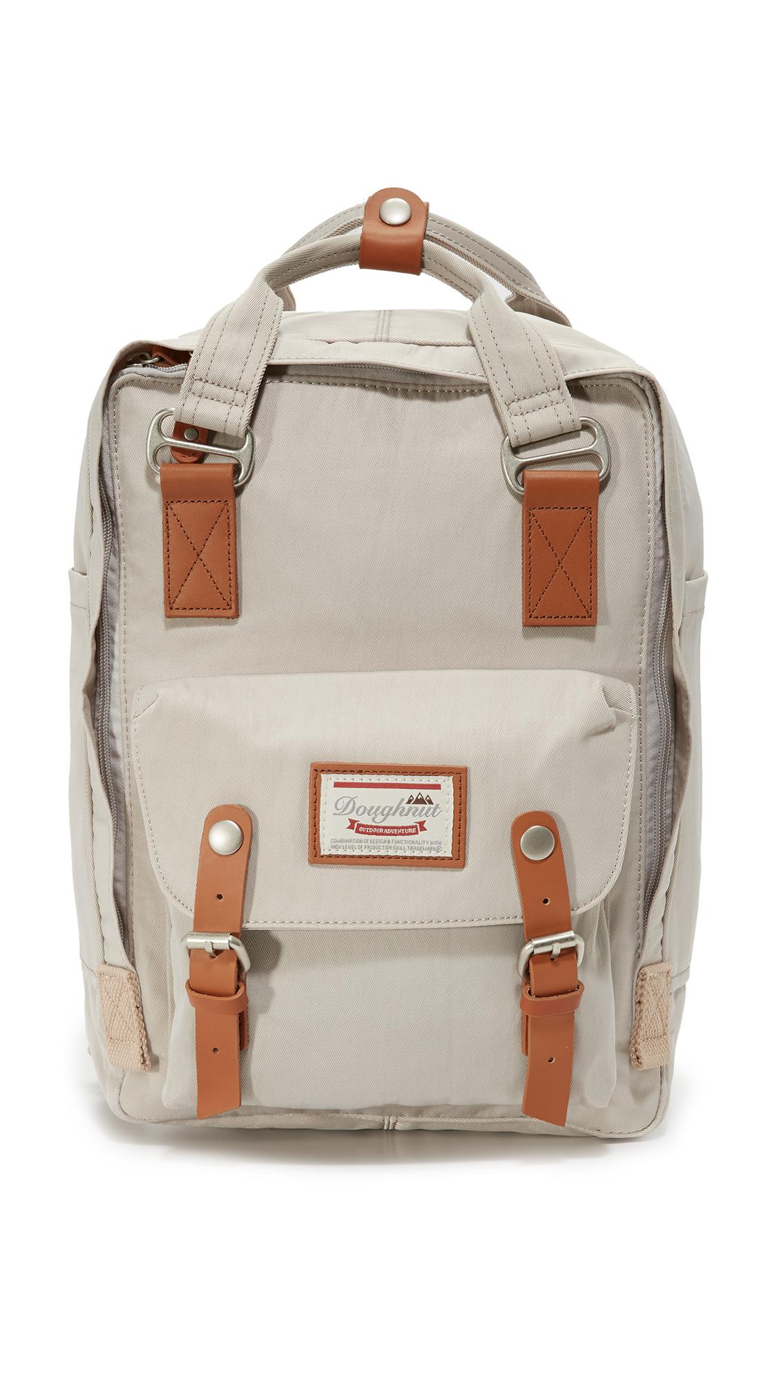 balo doughnut macaroon