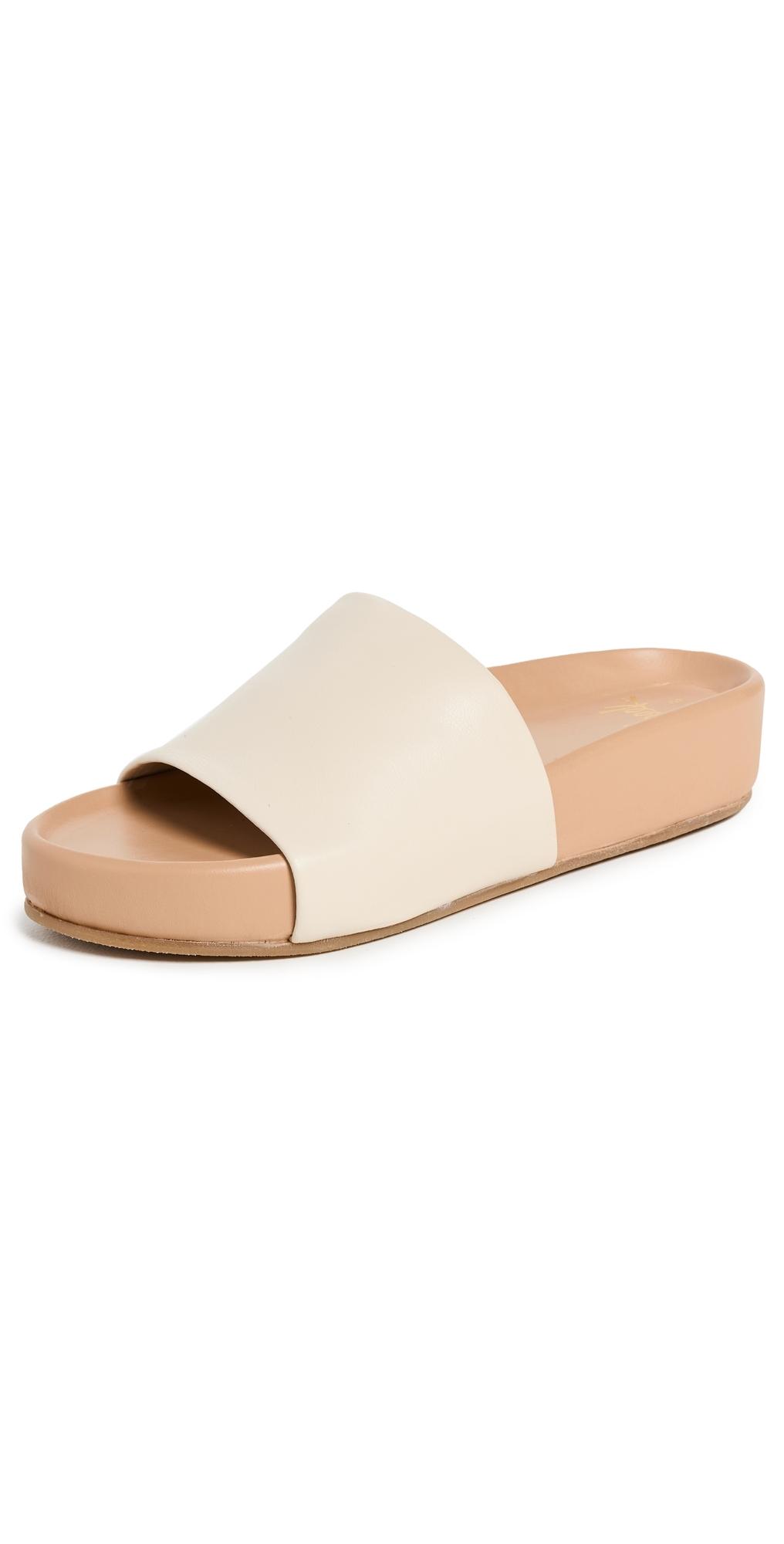 Beek lovebird stud best sale
