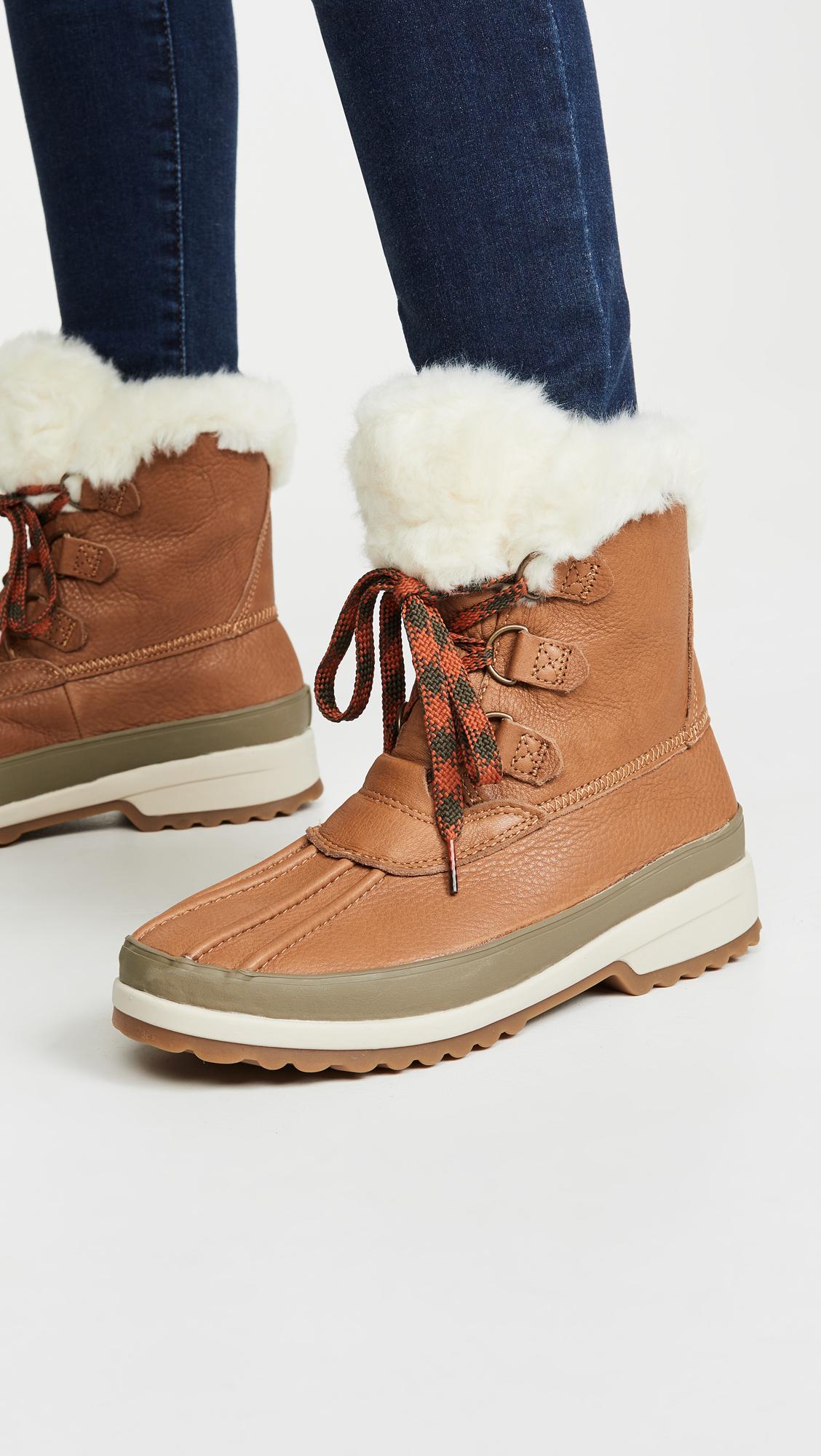 maritime sperry boots